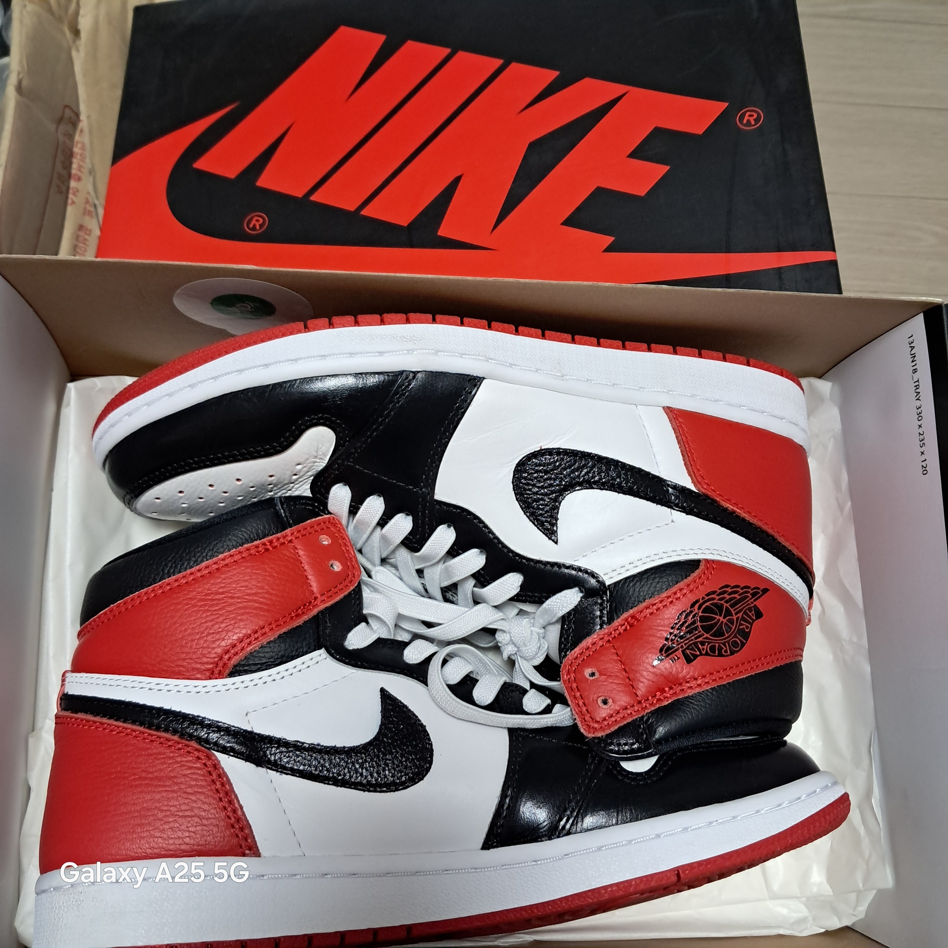 Jordan 1 Retro High OG Heritage 착용 스타일 - 1