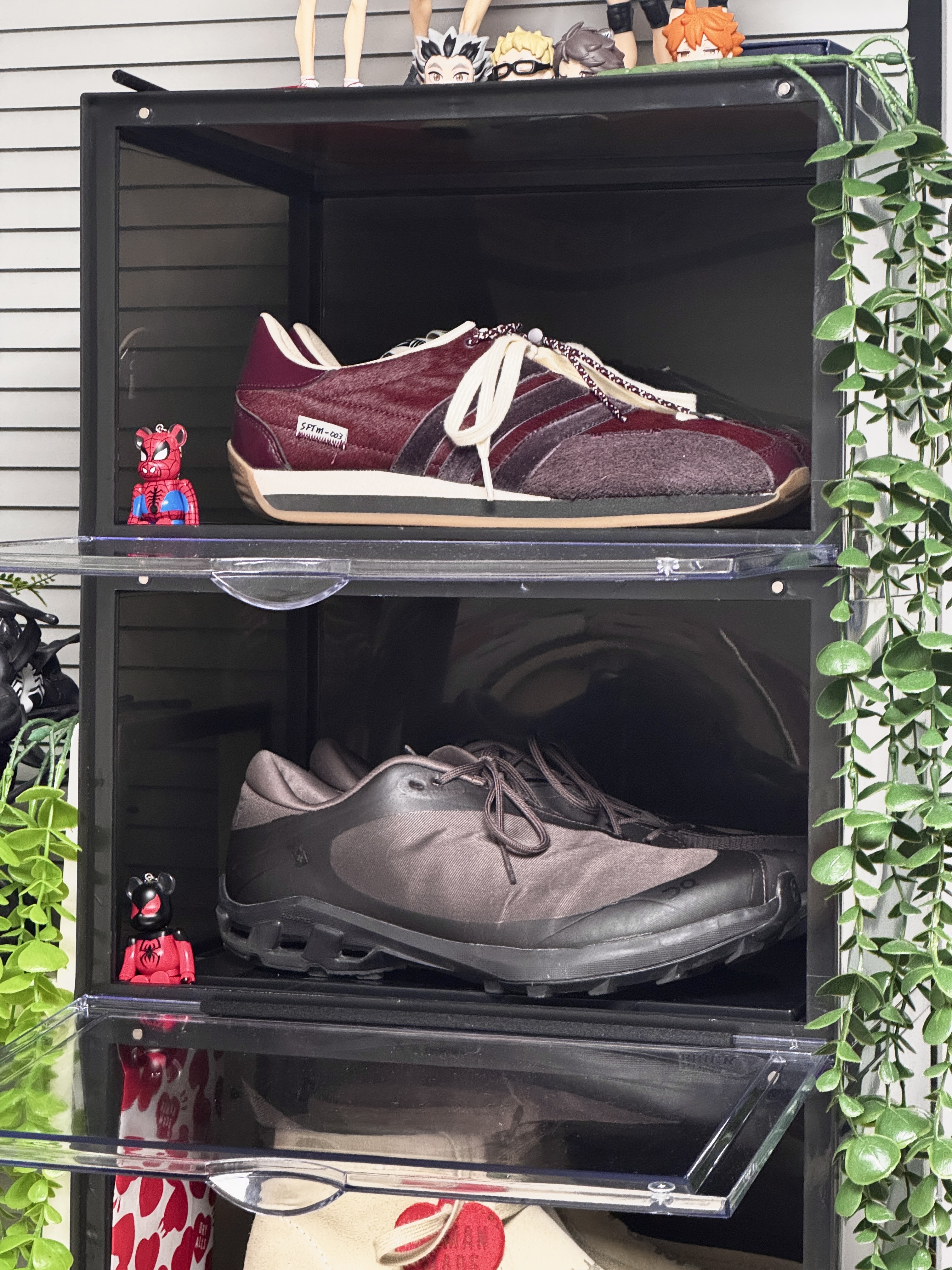 (W) Puma x Rosé Speedcat LEA Warm White Black, Adidas x Song for the Mute Country OG Maroon Core Black 착용 스타일 - 4