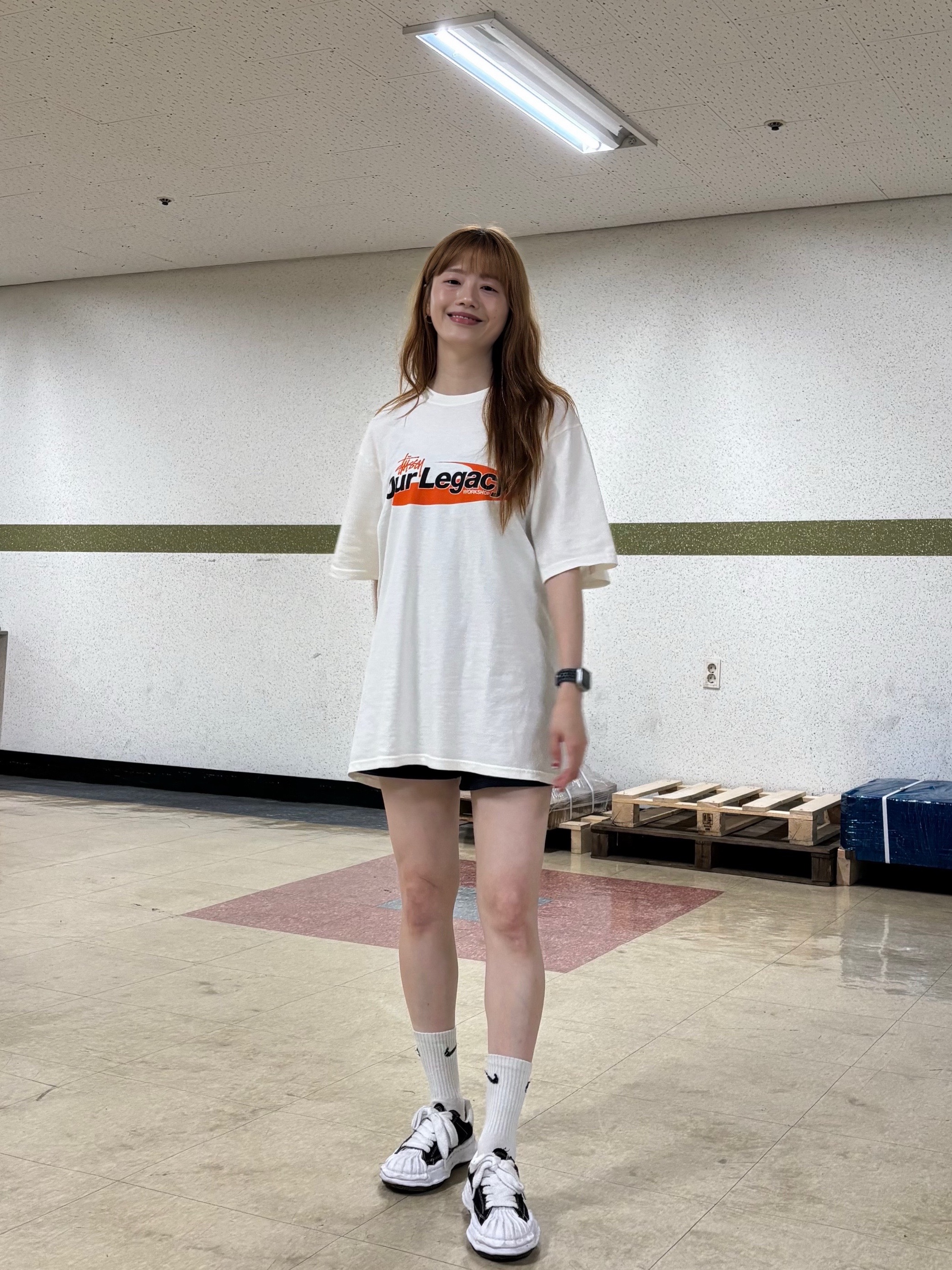 Stussy x Our Legacy Work Shop Swirl Pigment Dyed T-Shirt Natural, Maison Mihara Yasuhiro Blakey OG Sole Canvas Low-top Sneakers Black White 착용 스타일 - 5