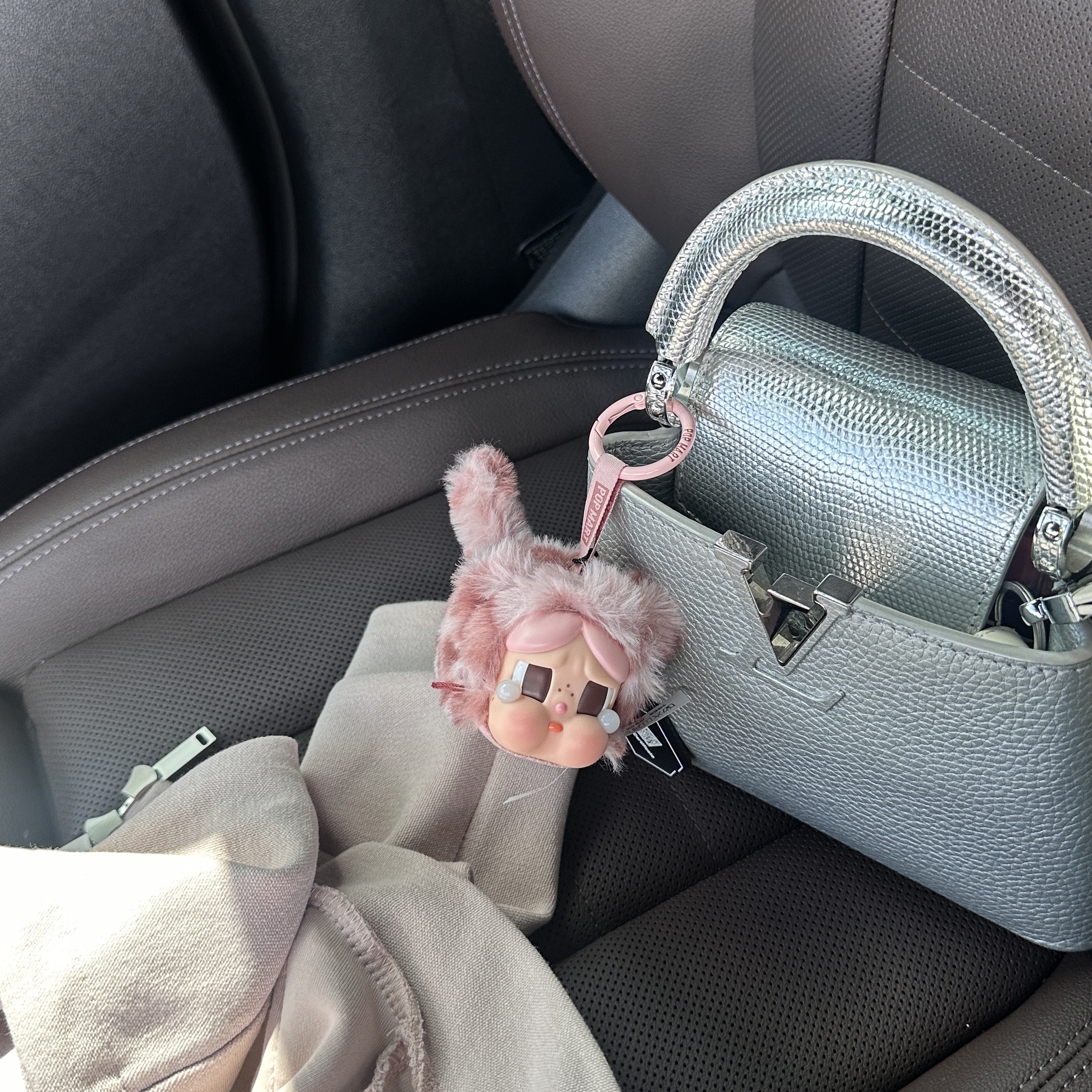 Pop Mart Crybaby Wild But Cutie Series Vinyl Plush Pendant Pink Cutie (Opened Case), Louis Vuitton Capucines East West Mini Optic White 착용 스타일