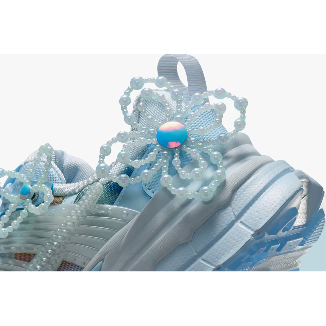 (W) Nike x Susan Fang V2K Run Blue Tint Multi Color, (W) Nike x Susan Fang Dunk Low Summit White Wolf Grey 착용 스타일 - 4
