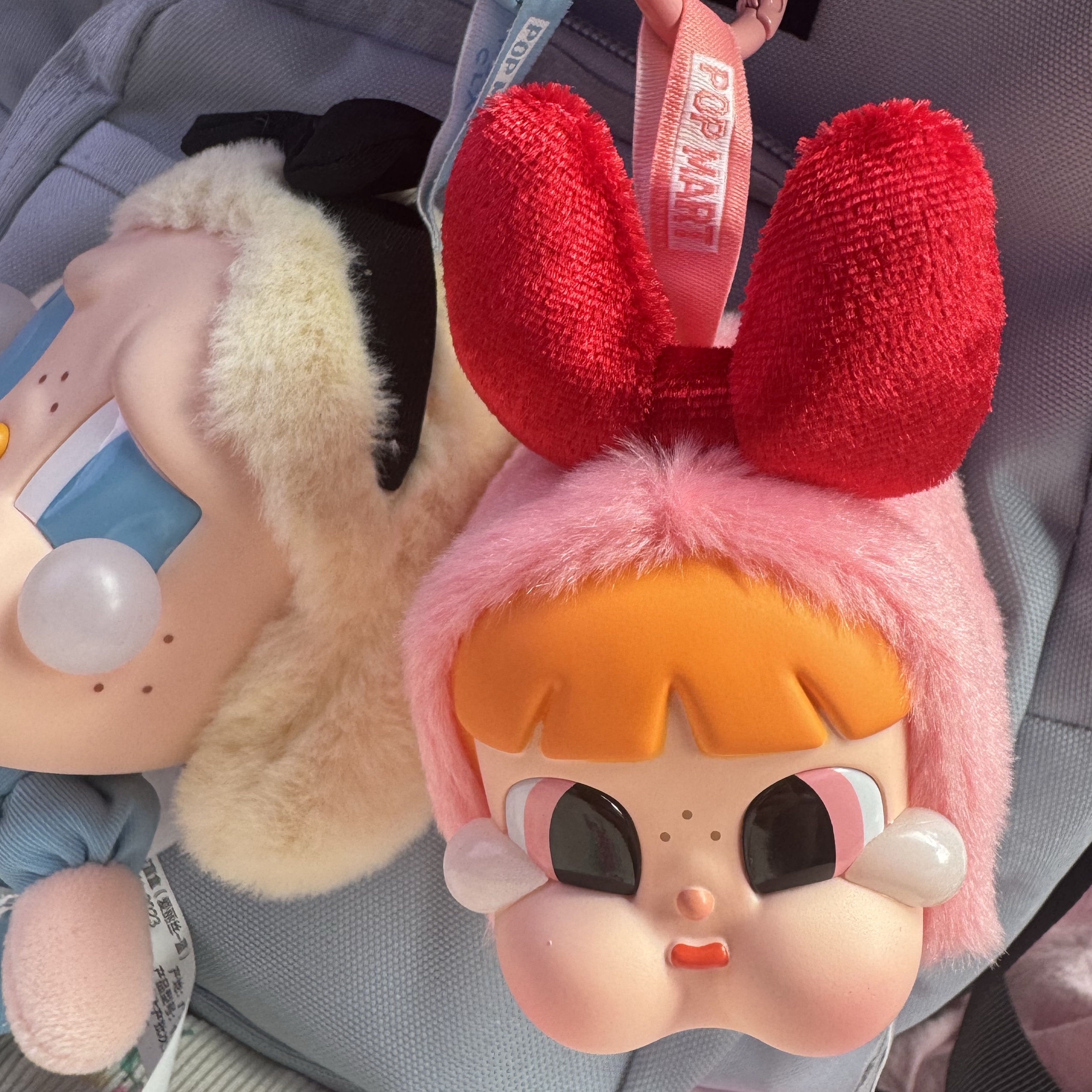 Pop Mart Crybaby x Powerpuff Girls Series Keyring Blossom (Opened Case) 착용 스타일