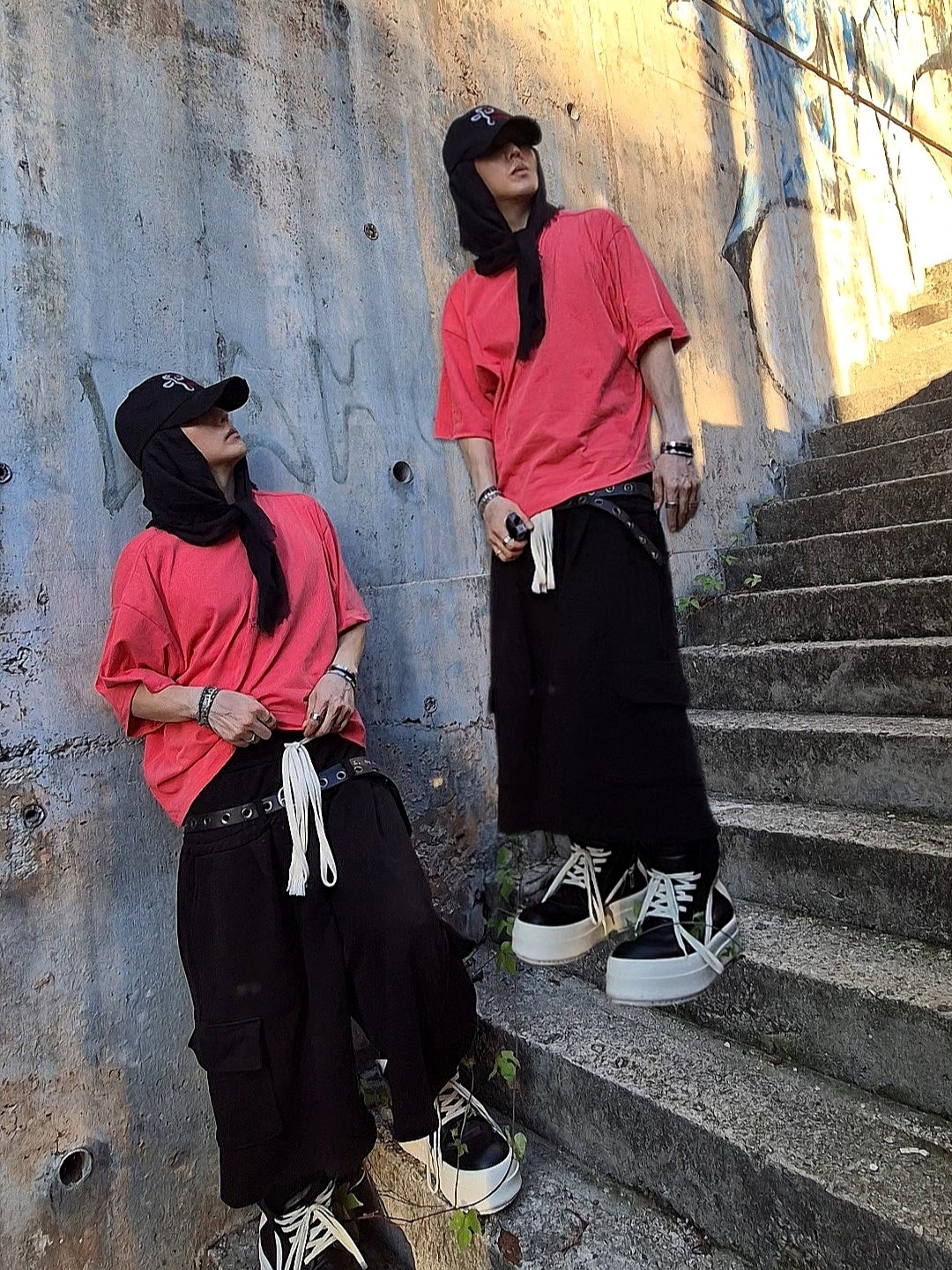 Rick Owens Hollywood Mega Bumper Geobasket in Full Grain Calf Leather Black Milk 착용 스타일 - 1