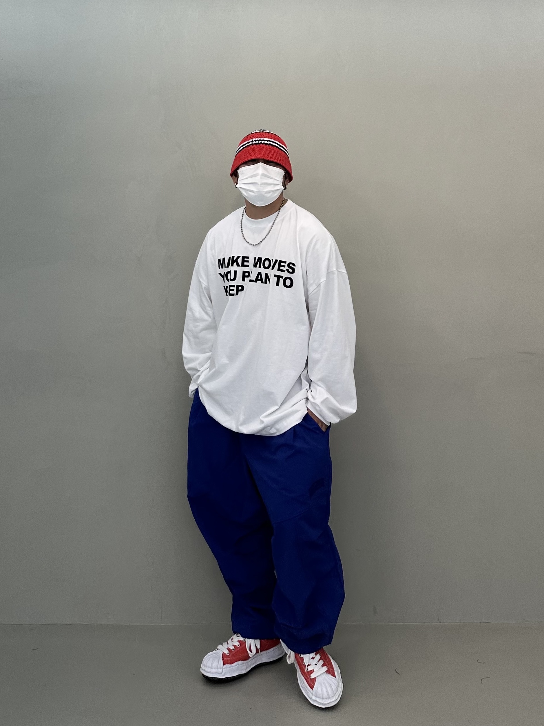 Maison Mihara Yasuhiro Blakey OG Sole Canvas Low-top Sneakers Orange 착용 스타일 - 1