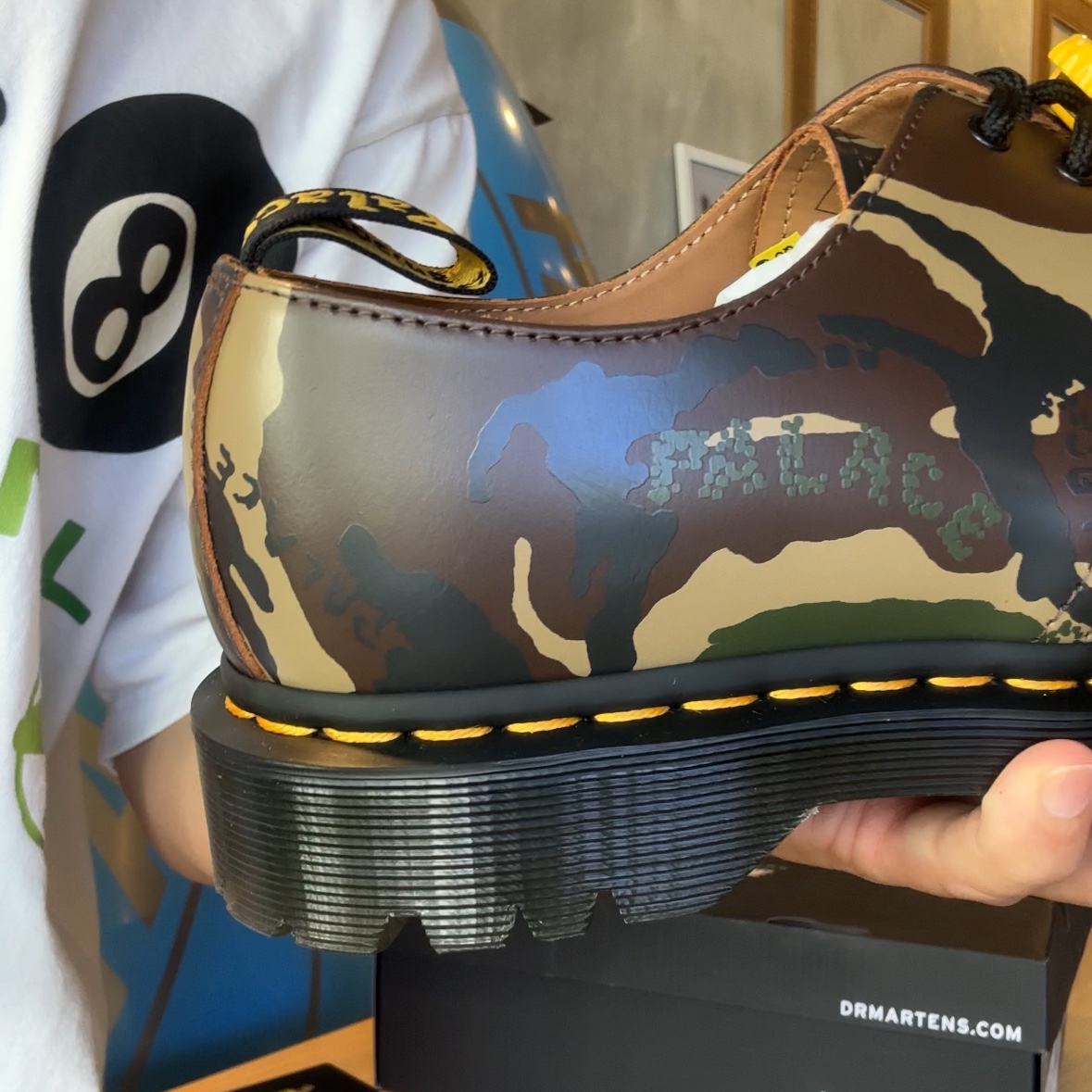 Dr. Martens x Palace 1461 Camo 착용 스타일