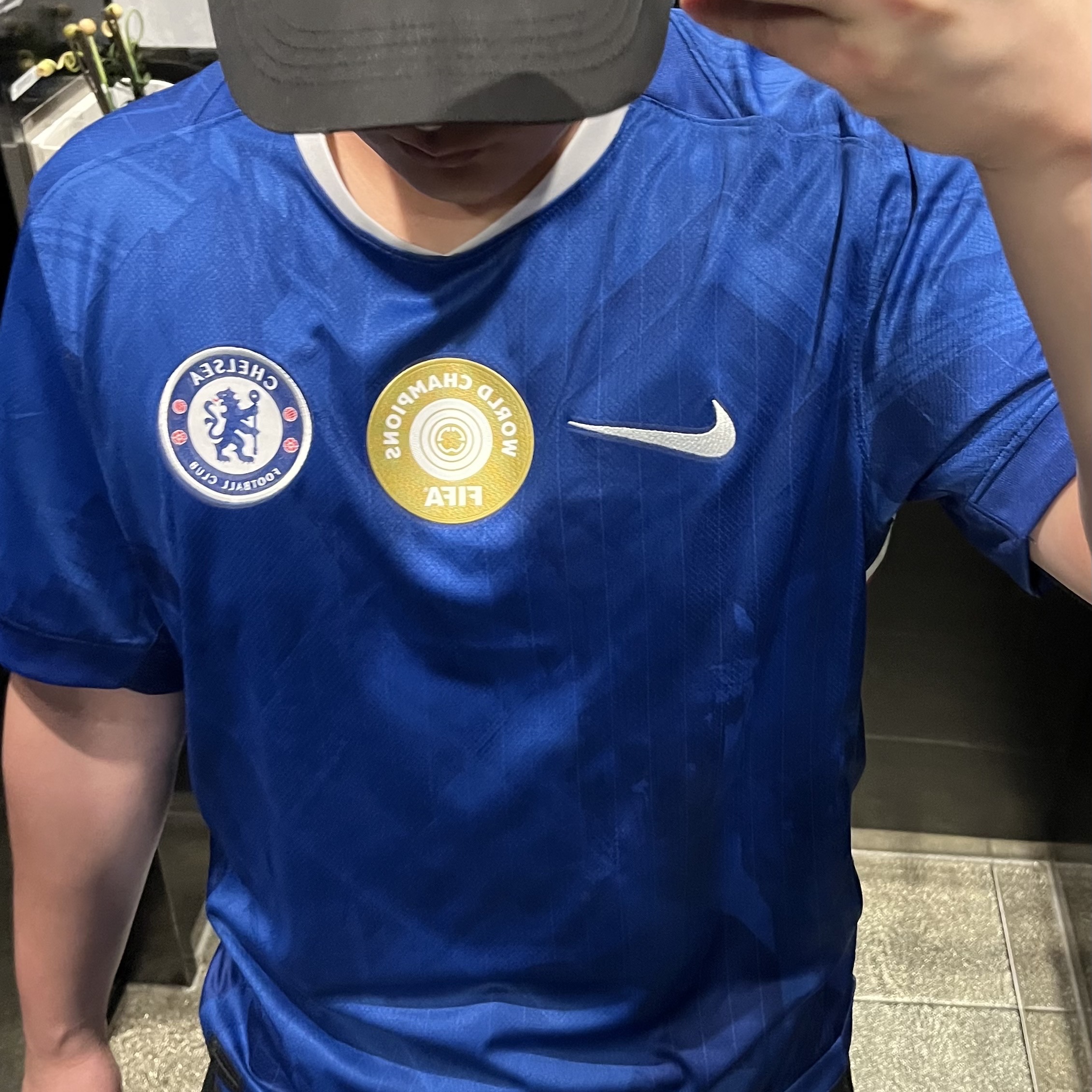 Nike Chelsea FC 2025/26 Stadium Home Dri-Fit Soccer Replica Jersey Rush Blue White (Non Marking Ver.) 착용 스타일 - 3
