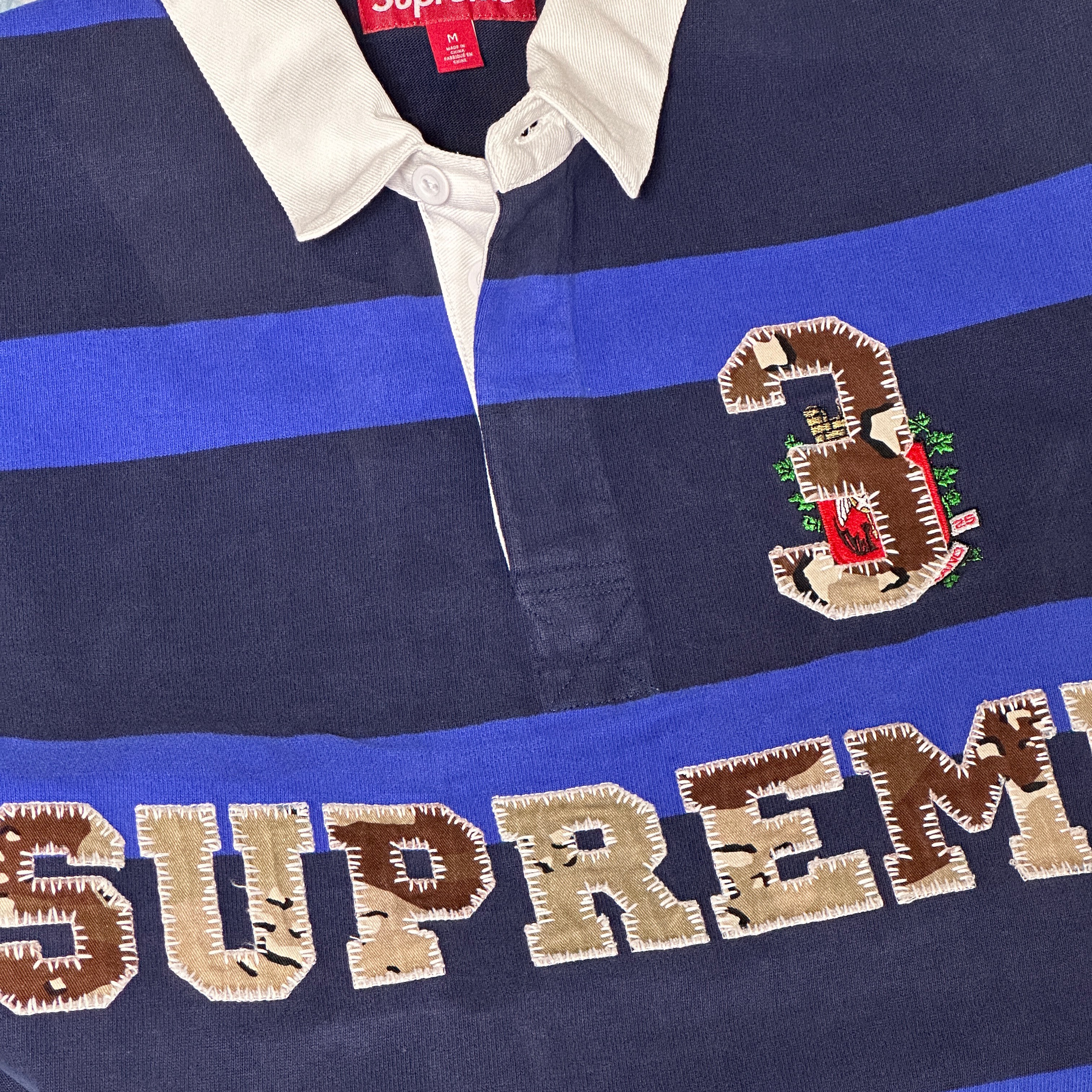 Supreme Stripe Rugby Navy - 25FW 착용 스타일