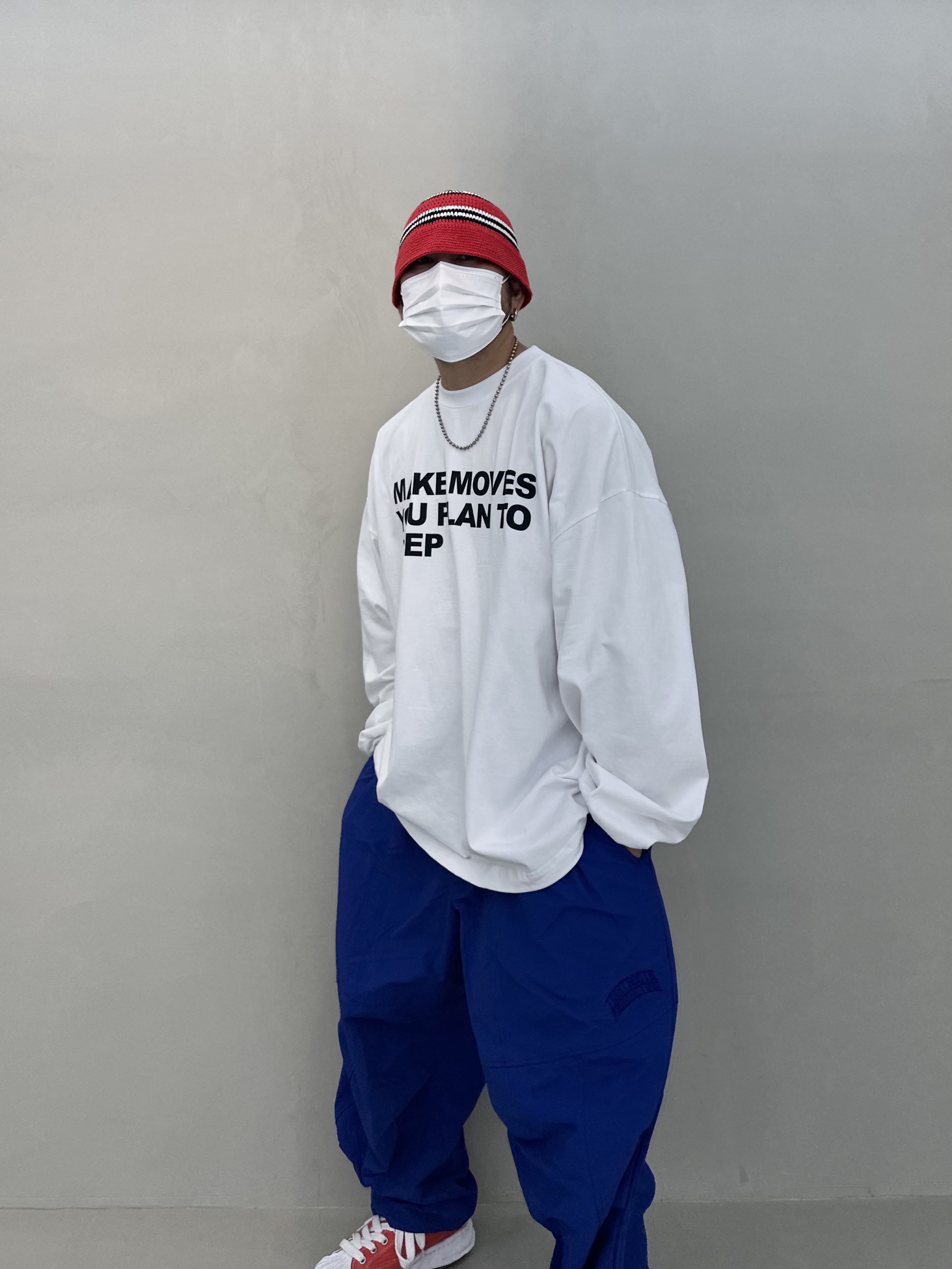 Maison Mihara Yasuhiro Blakey OG Sole Canvas Low-top Sneakers Orange 착용 스타일 - 2