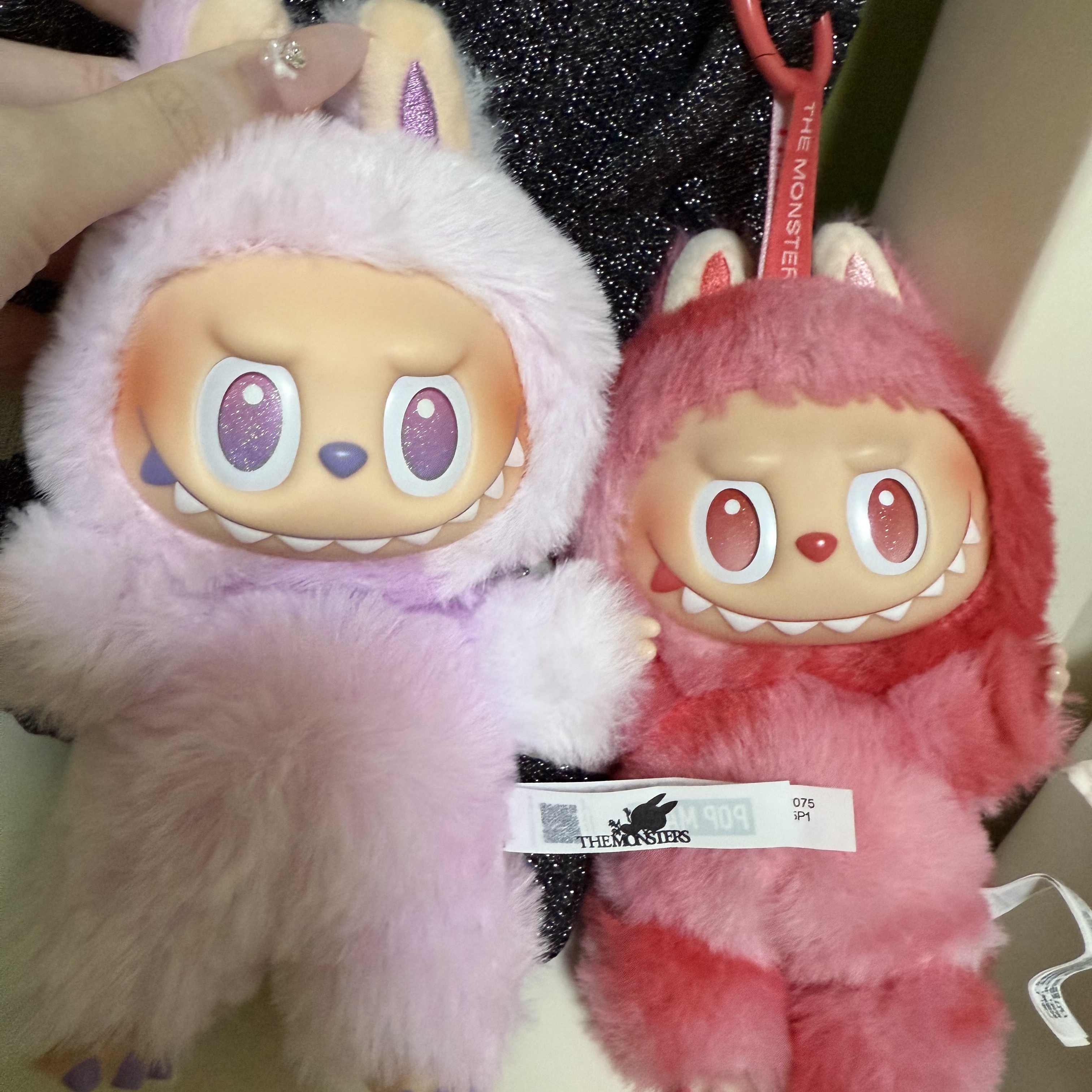 Pop Mart Labubu The Monsters Highlight Series Luck Keyring (Opened Case) 착용 스타일 - 3