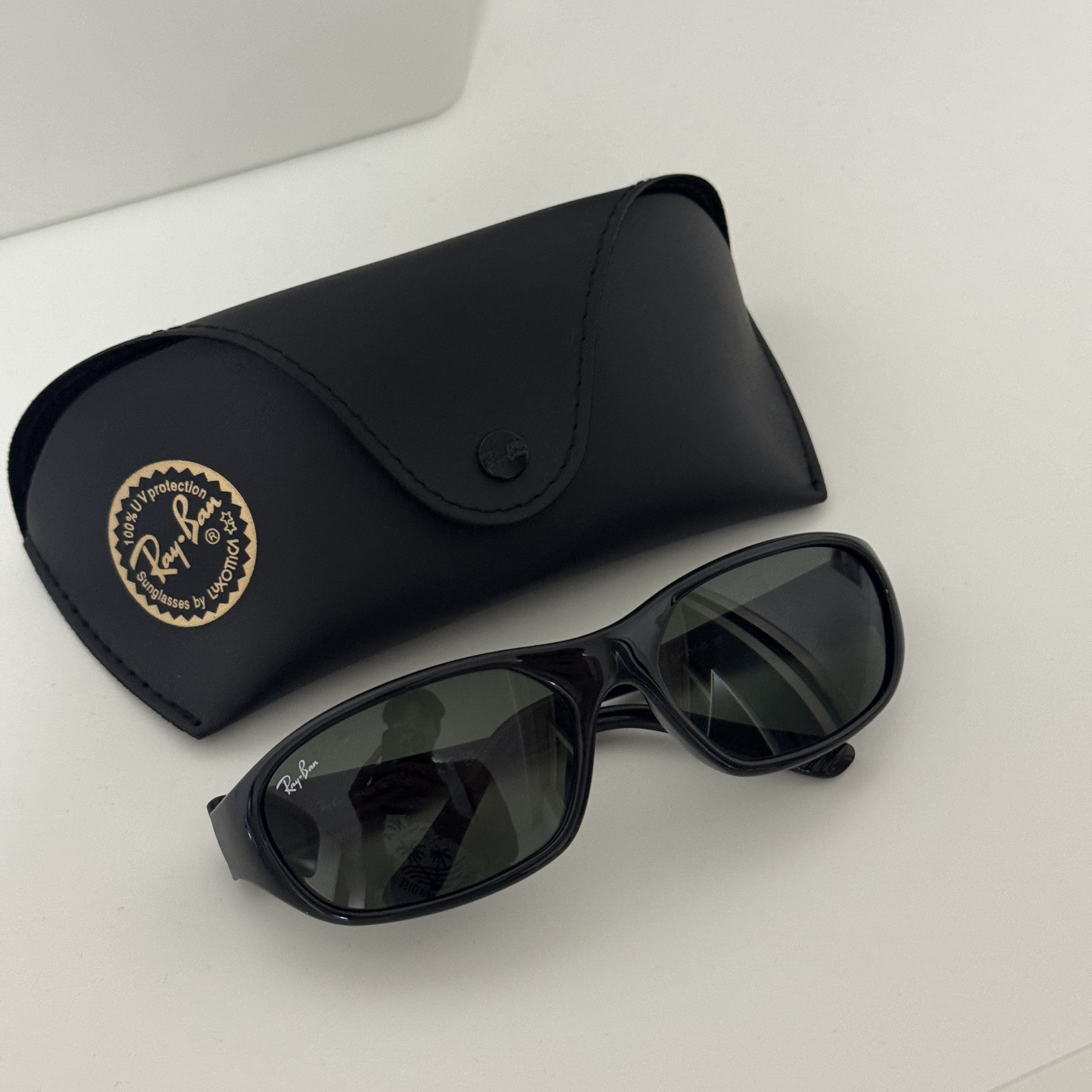 Ray-Ban DADDY-O II Polished Black Frame Green Classic G-15 Lenses 착용 스타일