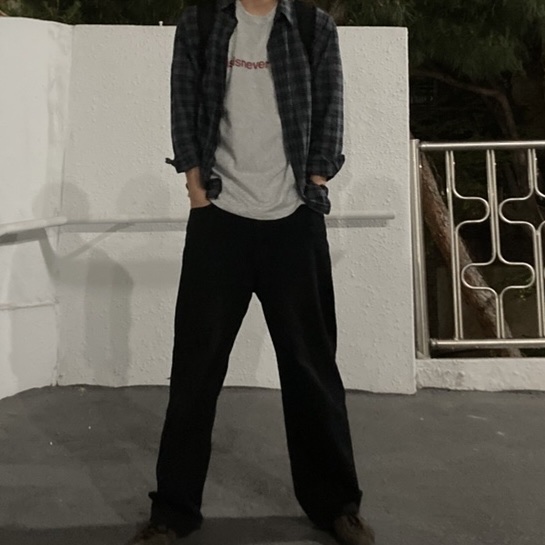 Thisisneverthat T-Logo T-Shirt Heather Grey 착용 스타일 - 2