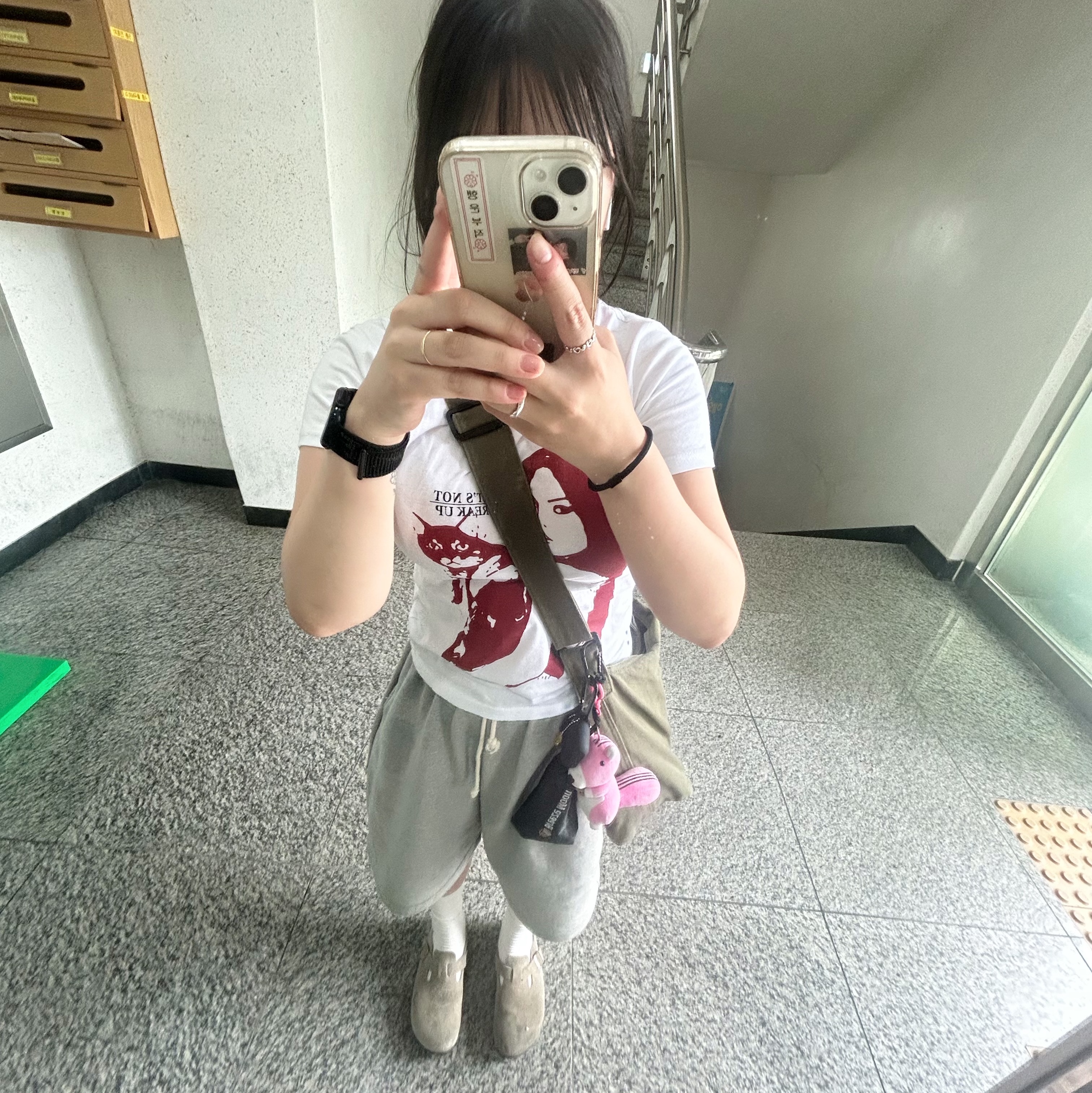Birkenstock Boston Soft Footbed Taupe - Narrow 착용 스타일