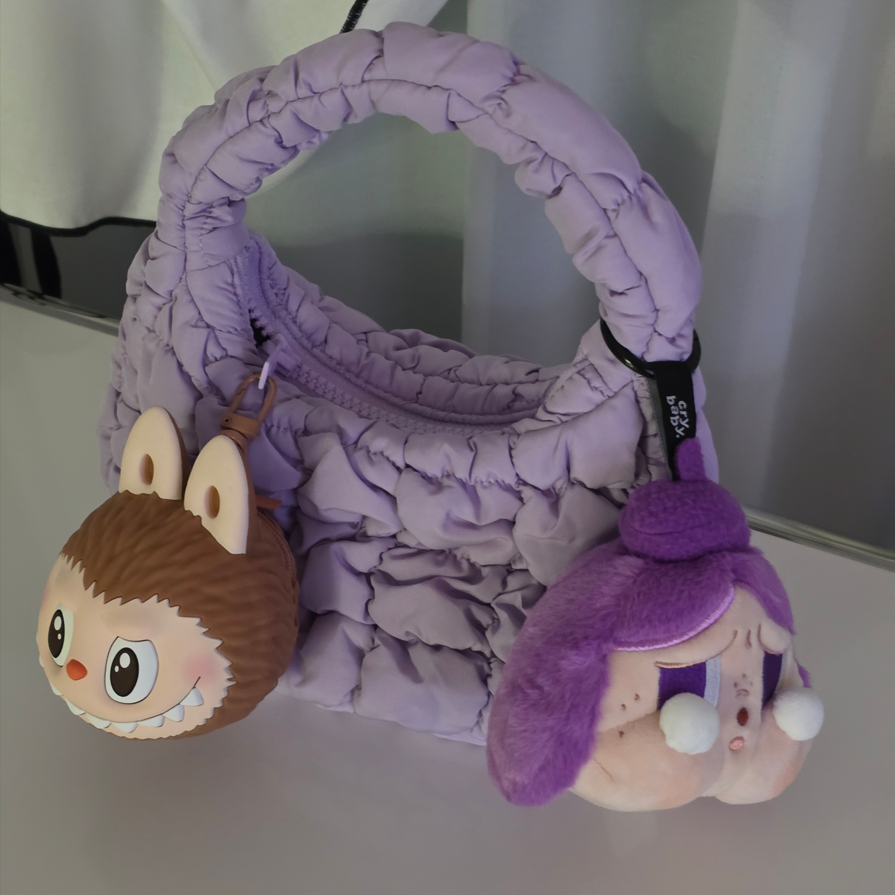 Pop Mart Crybaby Cheer Up, Baby! Series Plush Pendant Purple (Opened Case), COS Quilted Micro Bag Purple 착용 스타일 - 2
