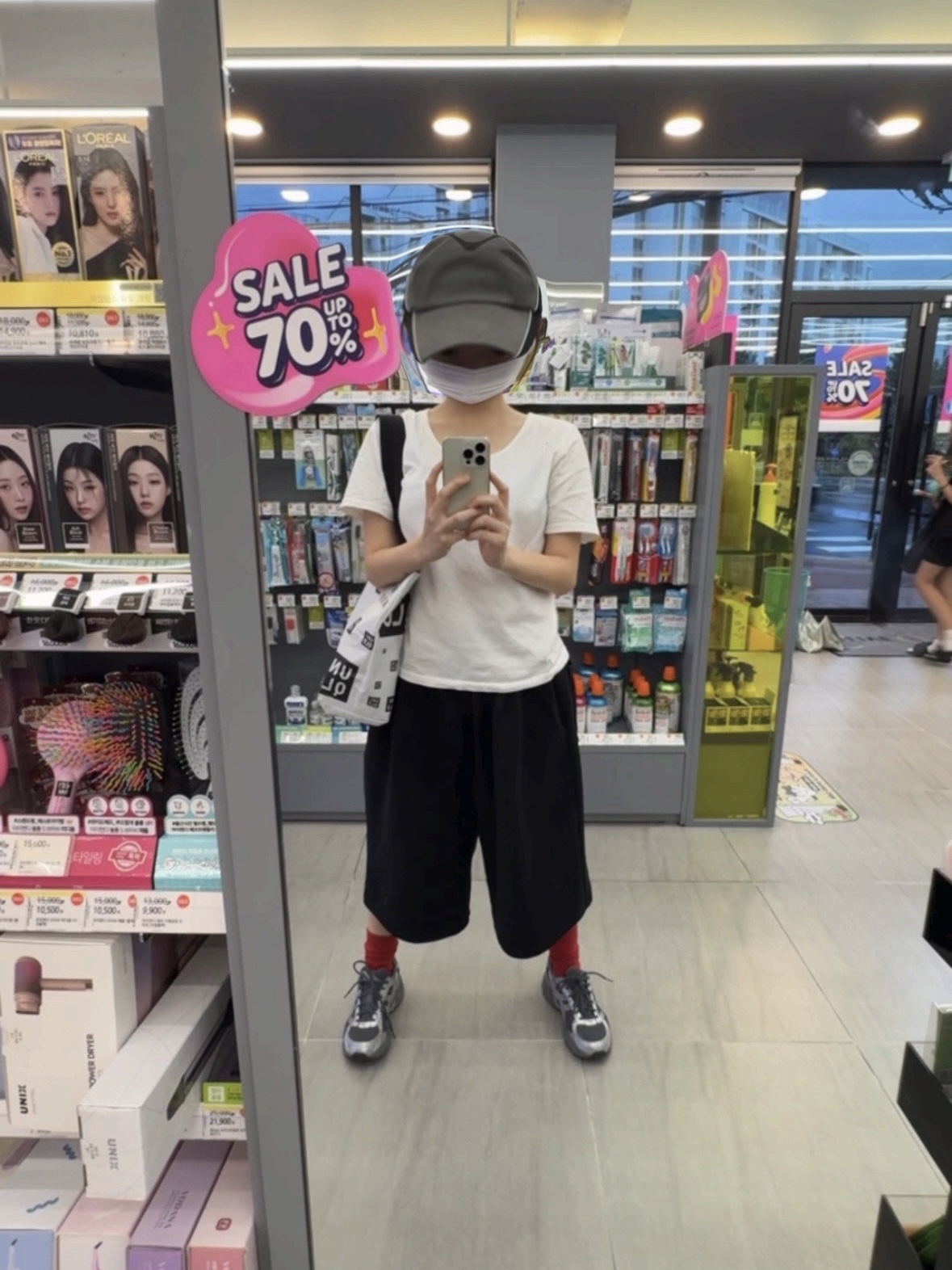 Asics Gel-1130 Steel Grey Pure Silver, Mischief Rhombus Cotton Camp Cap Khaki Black 착용 스타일 - 2