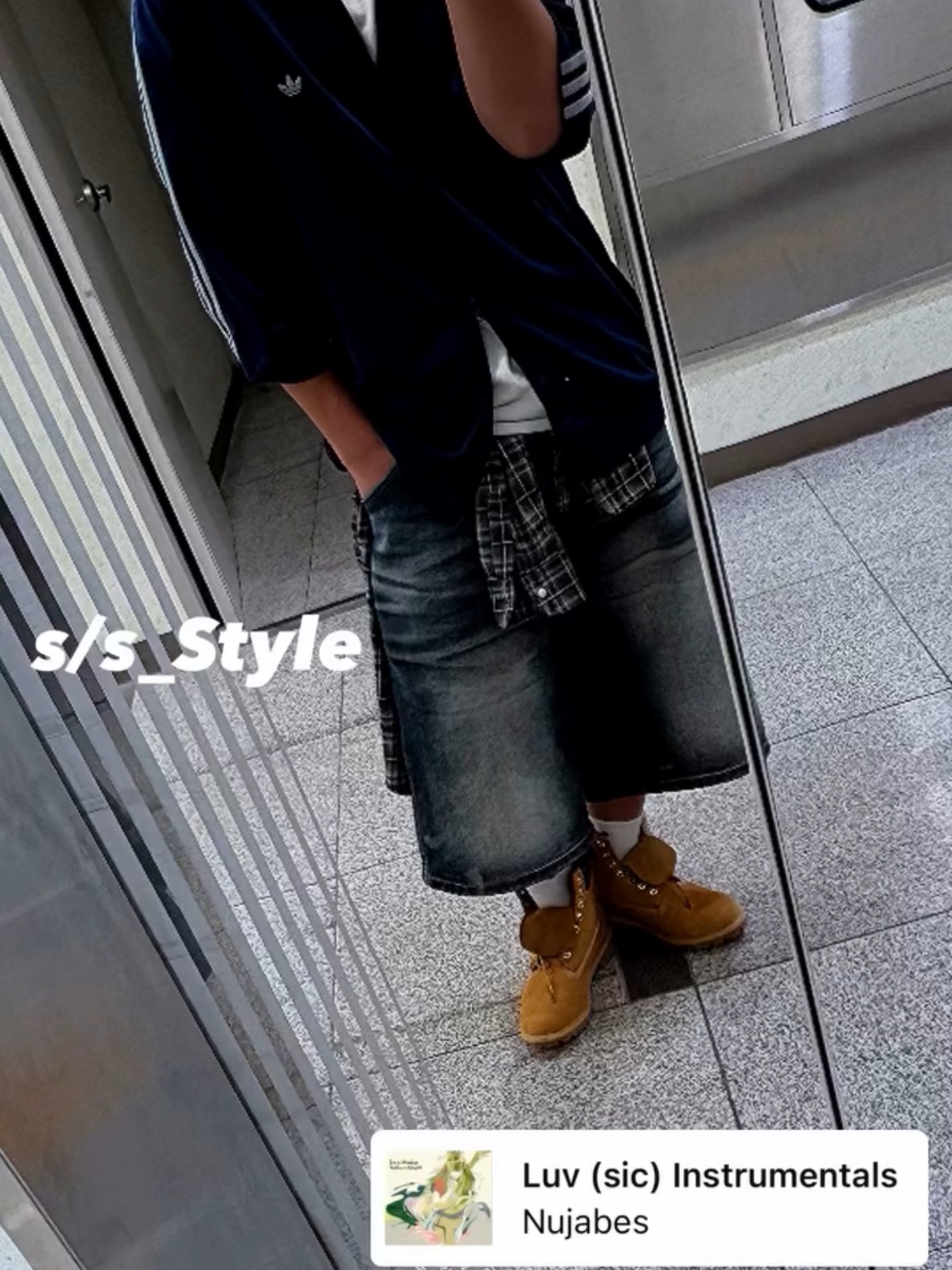 Timberland Premium 6 inch Waterproof Boot Wheat Nubuck - Wide, Adidas Premium Firebird Track Top Night Indigo  - KR Sizing 착용 스타일