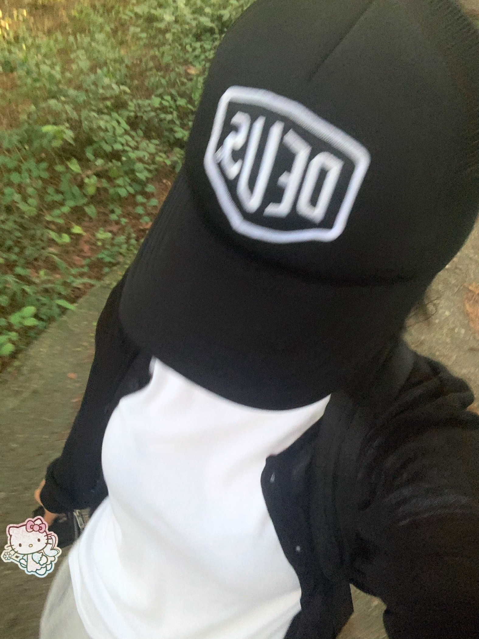 Deus Ex Machina Baylands Trucker Black White 착용 스타일