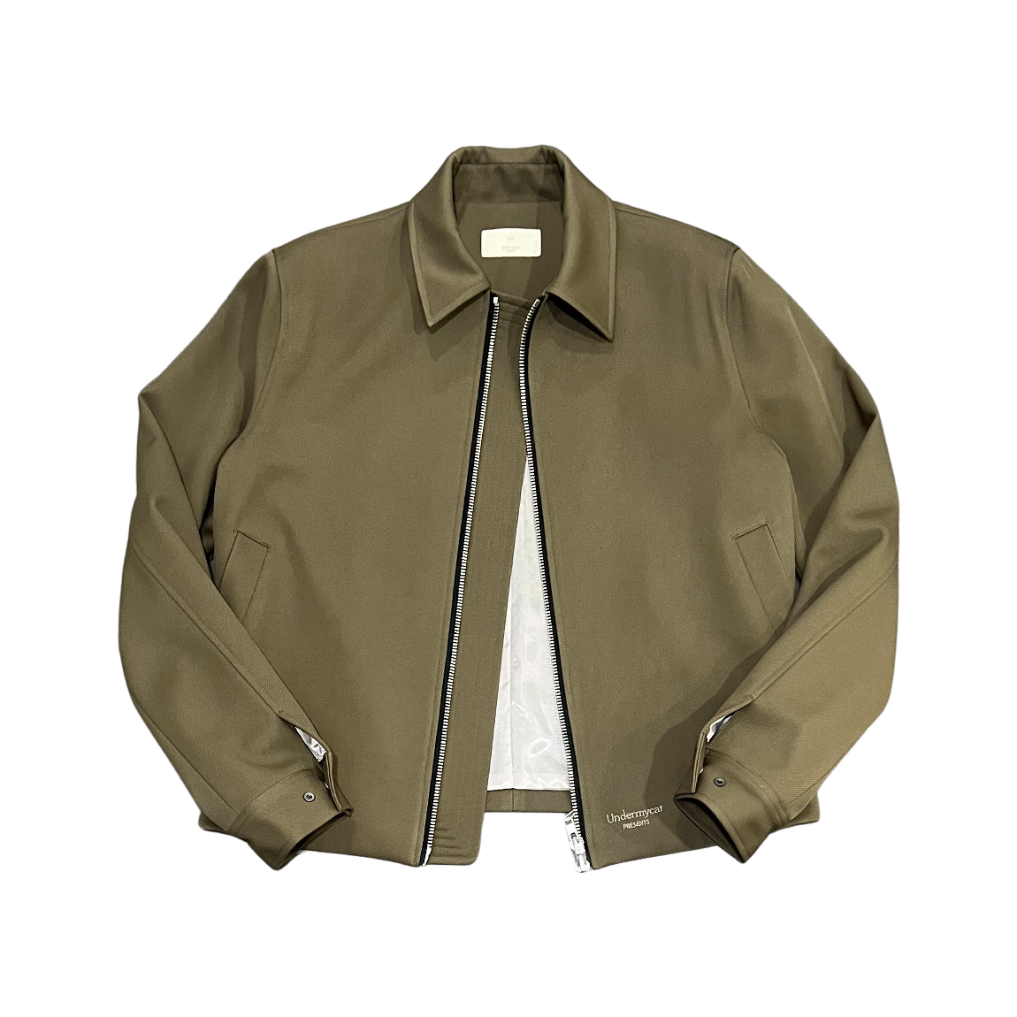 언더마이카 무.102 안티 Fxxking 로고 플레이 크롭 폴리 자켓 올리브(Undermycar MU.102 Anti Fxxking Logo Play Cropped Poly Jacket Oilve)