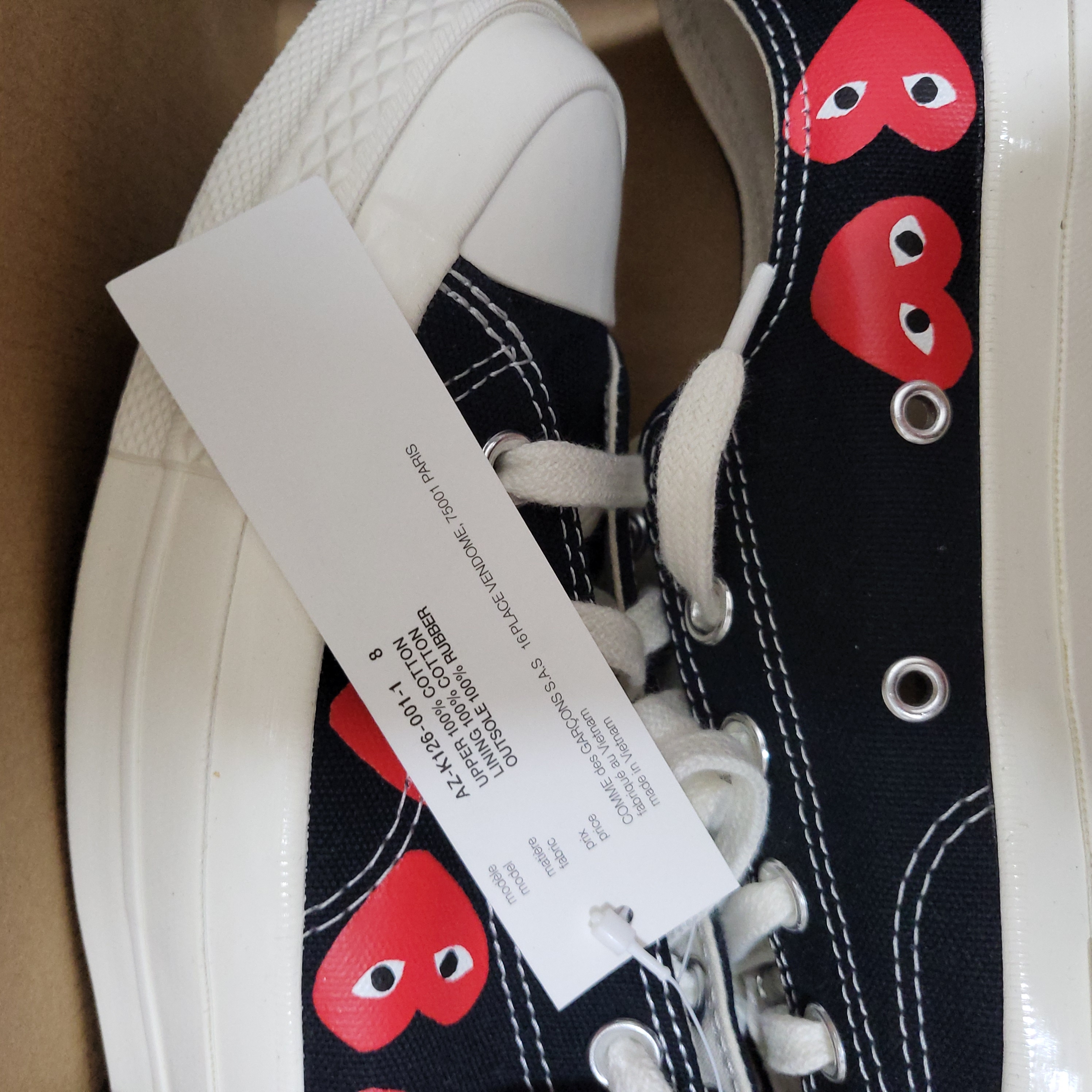 Converse x Play Comme des Garcons Chuck 70 Ox Multi Heart Black, Converse x Play Comme des Garcons Chuck 70 Ox Steel Gray 착용 스타일 - 1