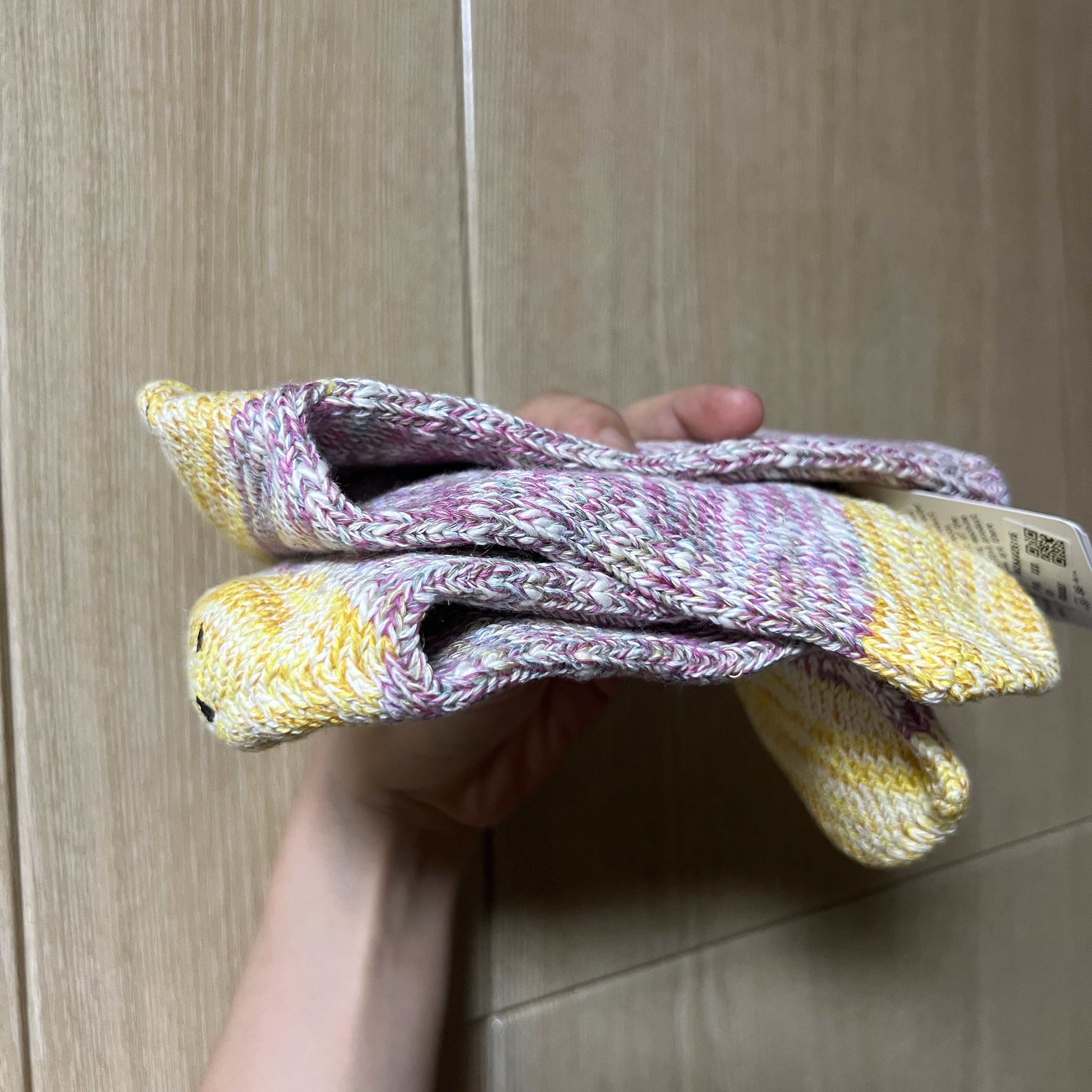 Kapital 60 Pieces Ivy Rainbowy Happy Heel Socks Navy 착용 스타일 - 4