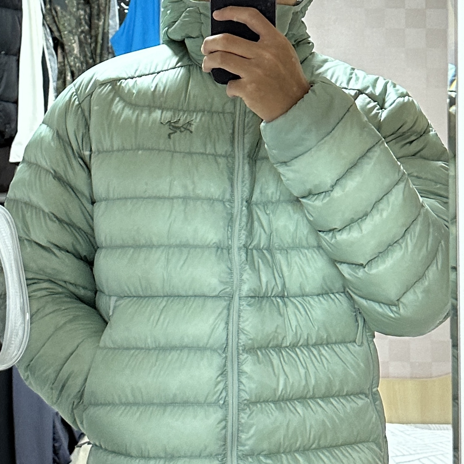 Arc'teryx Cerium Hoody Stone Green 착용 스타일