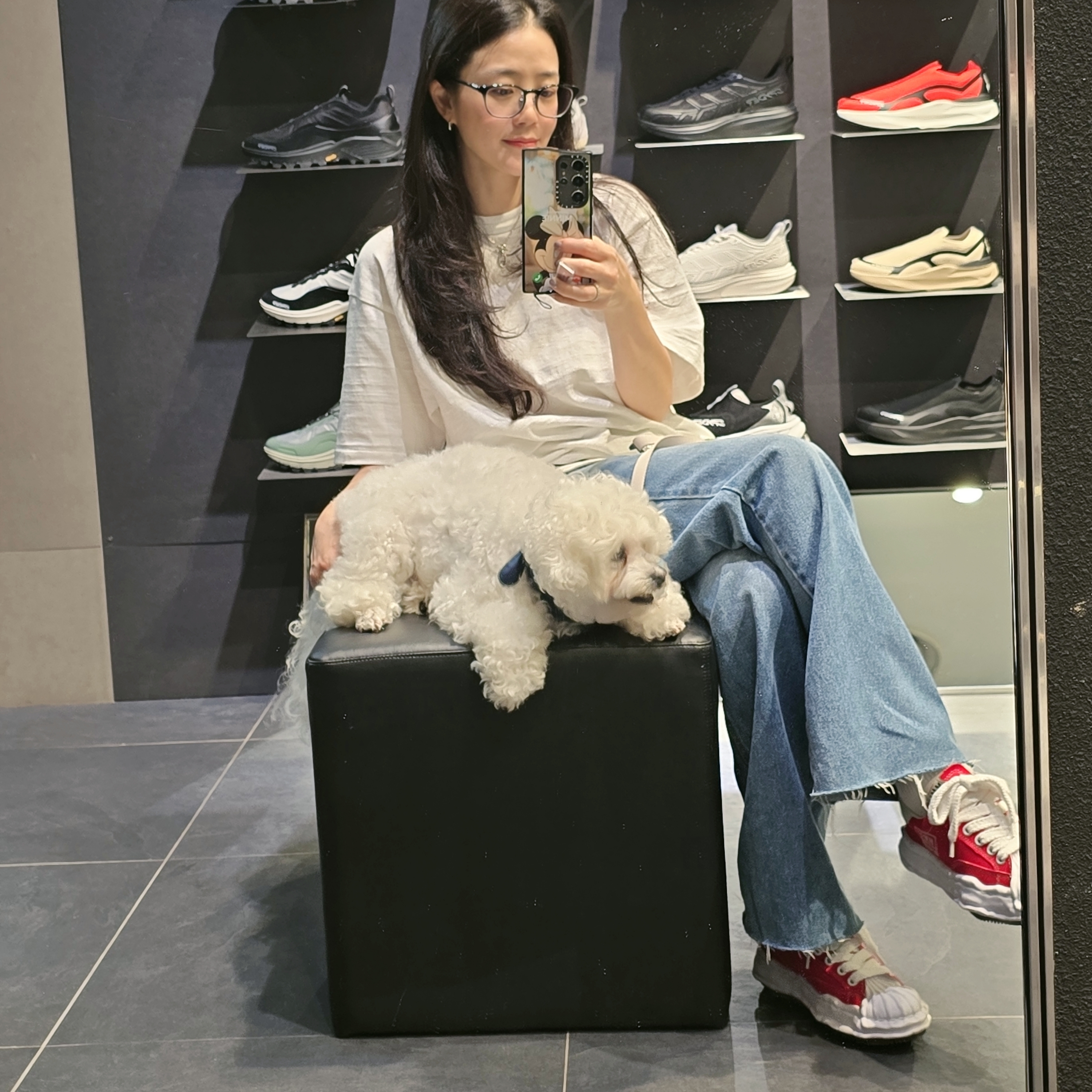 Maison Mihara Yasuhiro Blakey OG Sole Canvas Low-top Sneakers Red White, Human Made Graphic T-Shirt White 착용 스타일