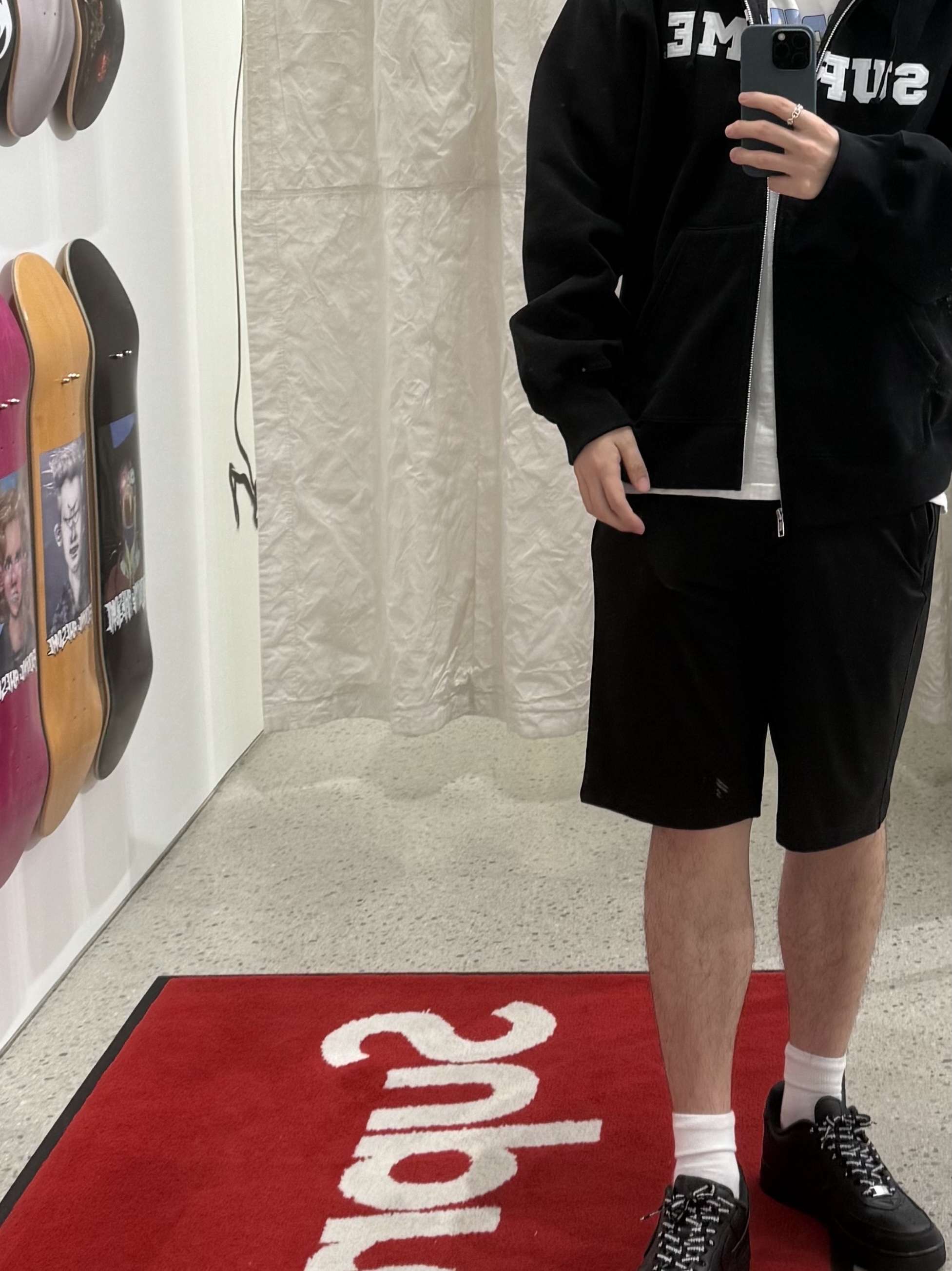 Supreme Collegiate Applique Zip Up Hooded Sweatshirt Black - 25FW, Nike x Supreme Air Force 1 Low Black 착용 스타일 - 1