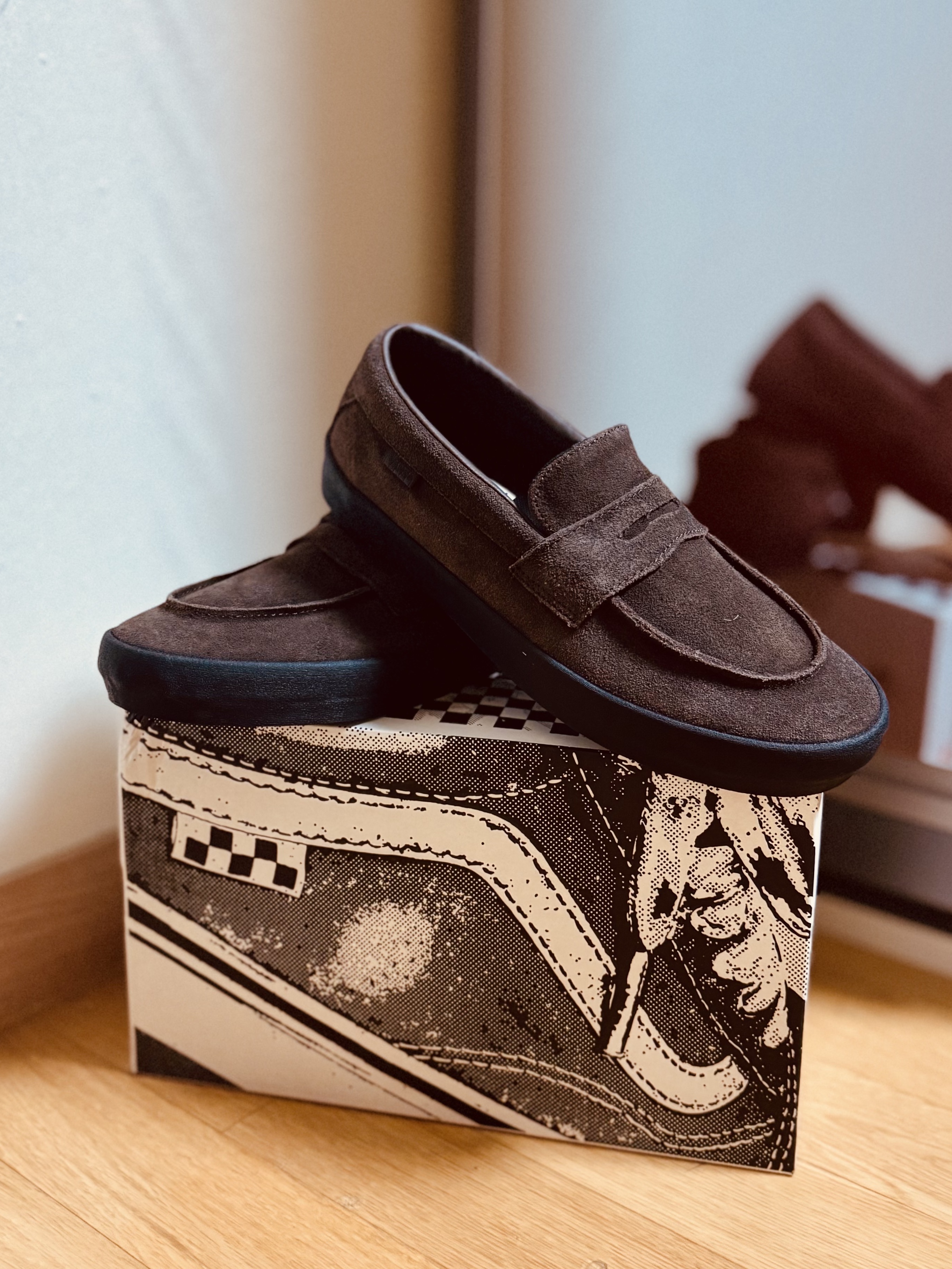 Vans Loafer Brown Black, Vans Skate Loafer Suede Black 착용 스타일
