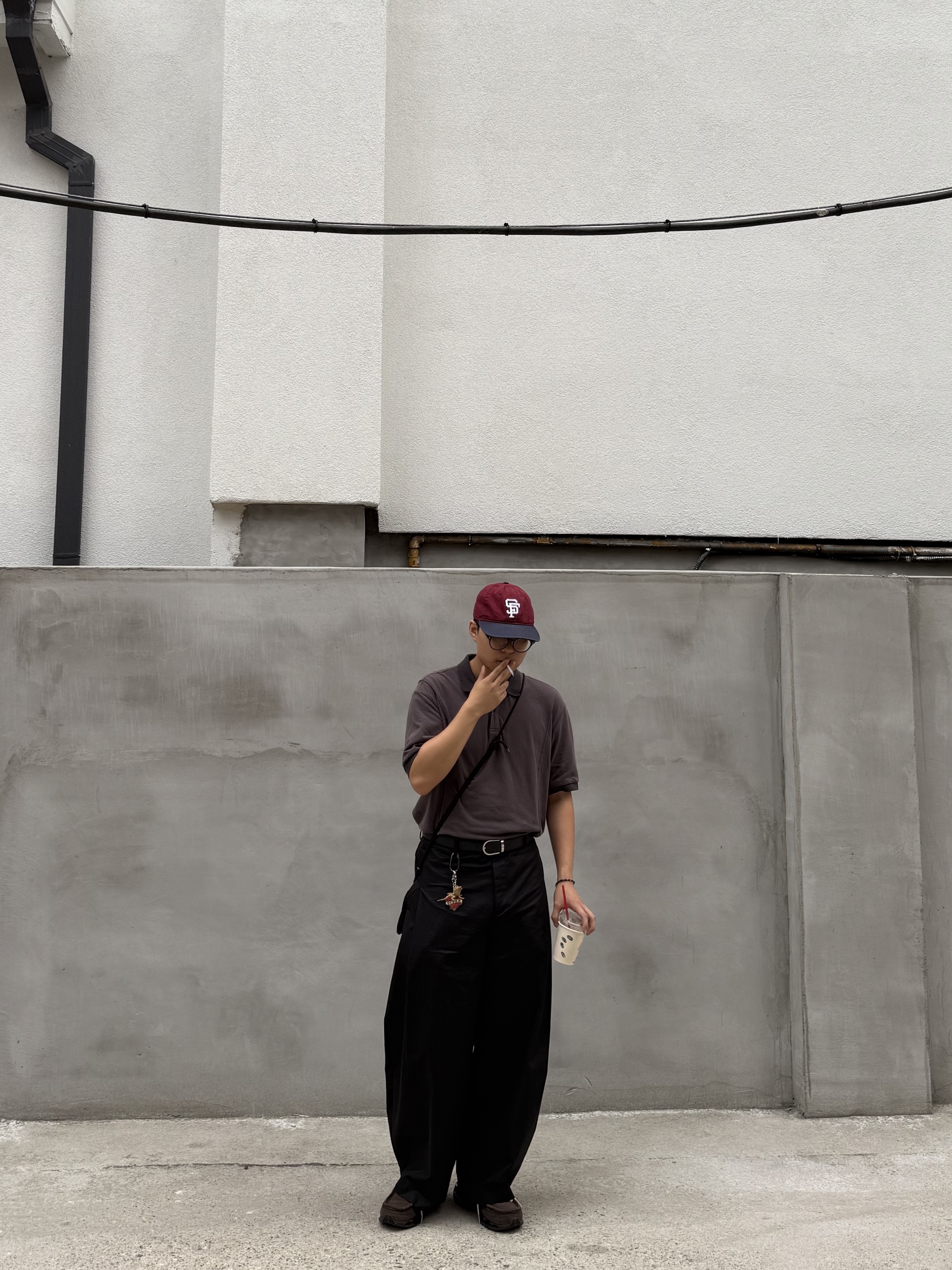 New Era x Thisisneverthat TNT RC950 San Francisco Giants Ball Cap Red, Montblanc Horseshoe Buckle 30mm Reversible Leather Belt Black Brown 착용 스타일