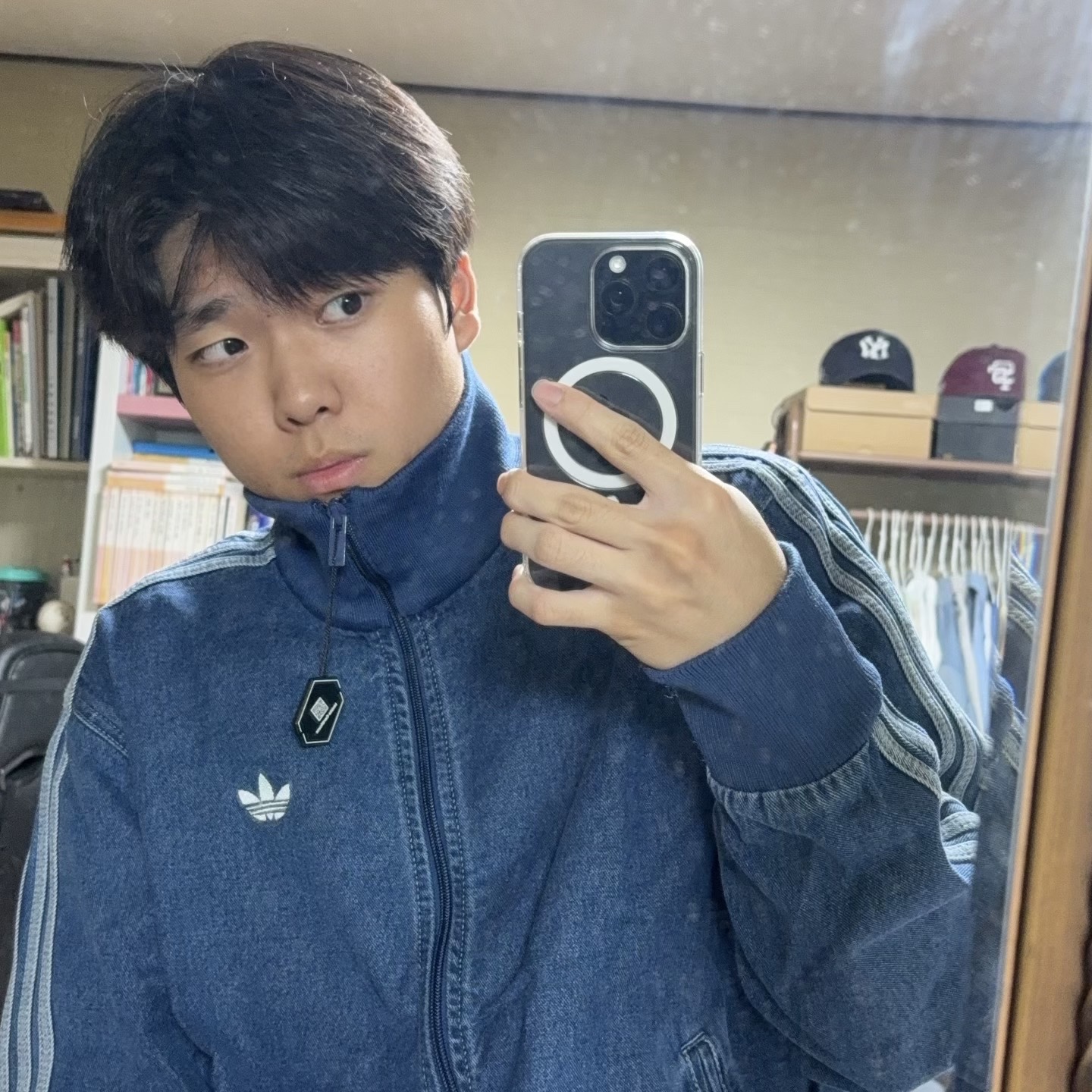 Adidas Adicolor Denim Firebird Track Top Medium Blue Denim - KR Sizing 착용 스타일