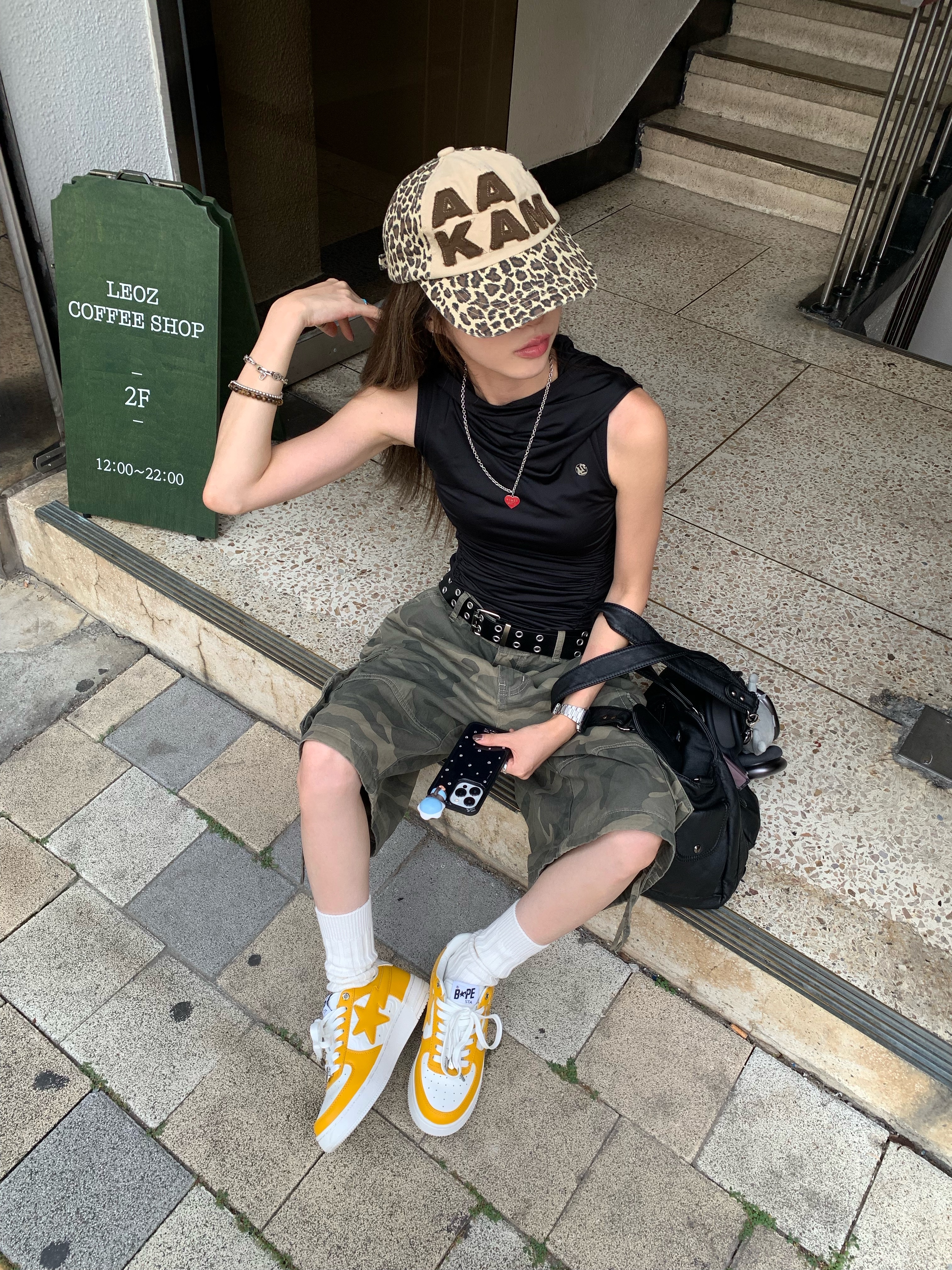 (W) BAPE Sta #3 Orange, Human Made Heart Necklace Red 착용 스타일 - 1