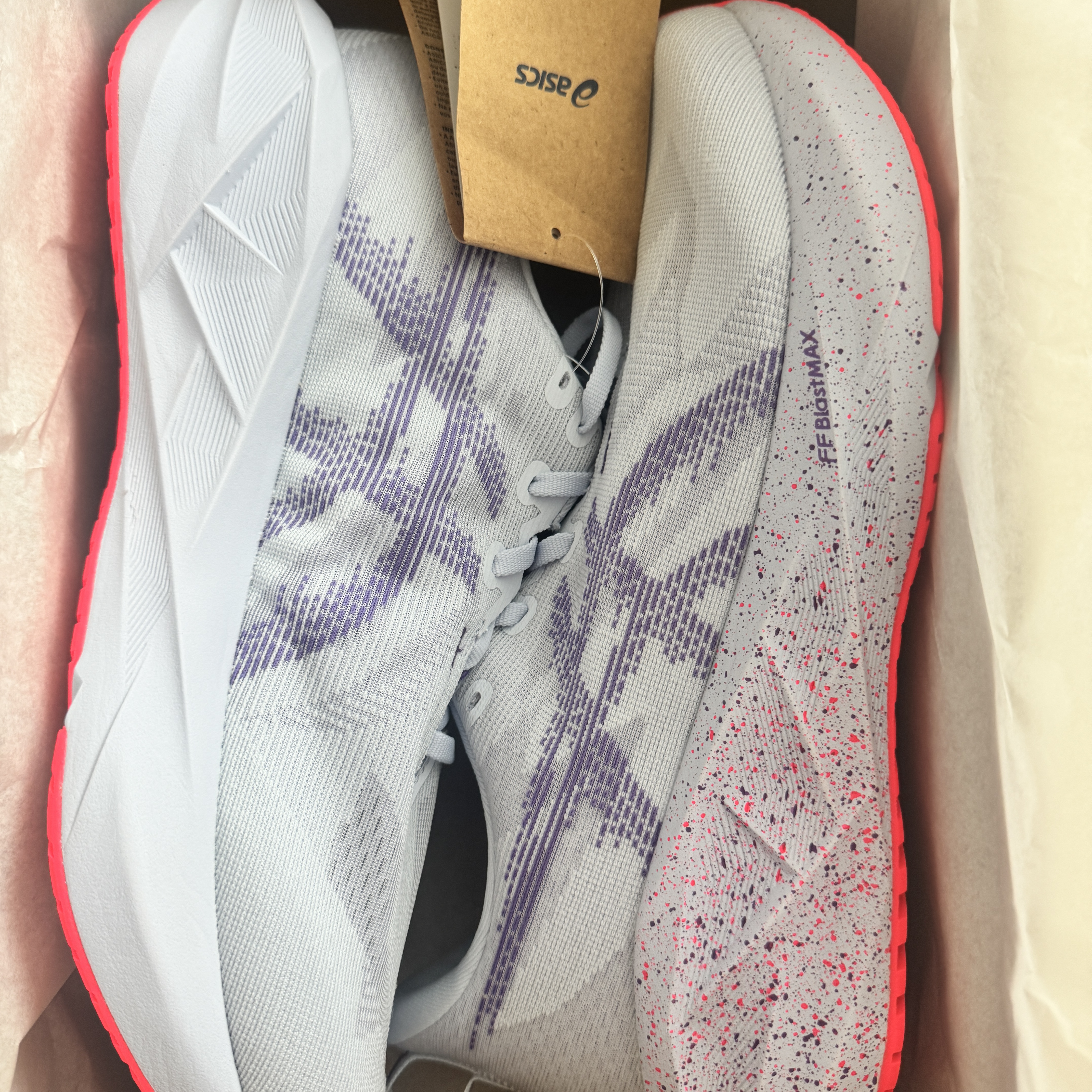 Asics Novablast 5 Tokyo Blue Fade Edo Purple 착용 스타일 - 2