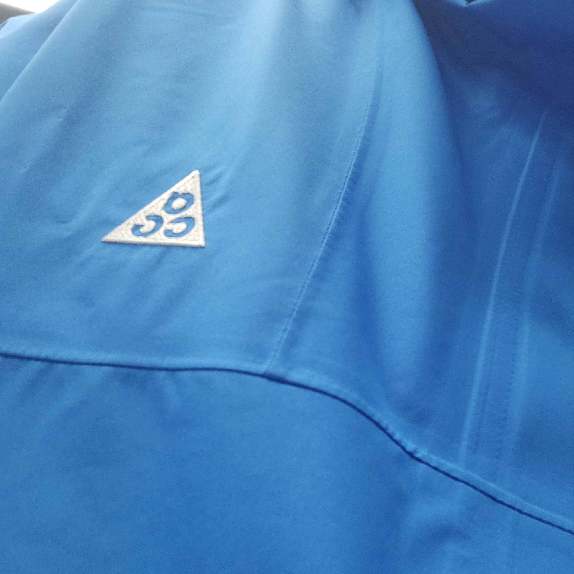 Nike ACG Storm-Fit ADV Cascade Rains Full Zip Jacket Light Photo Blue Summit White - Asia 착용 스타일 - 2