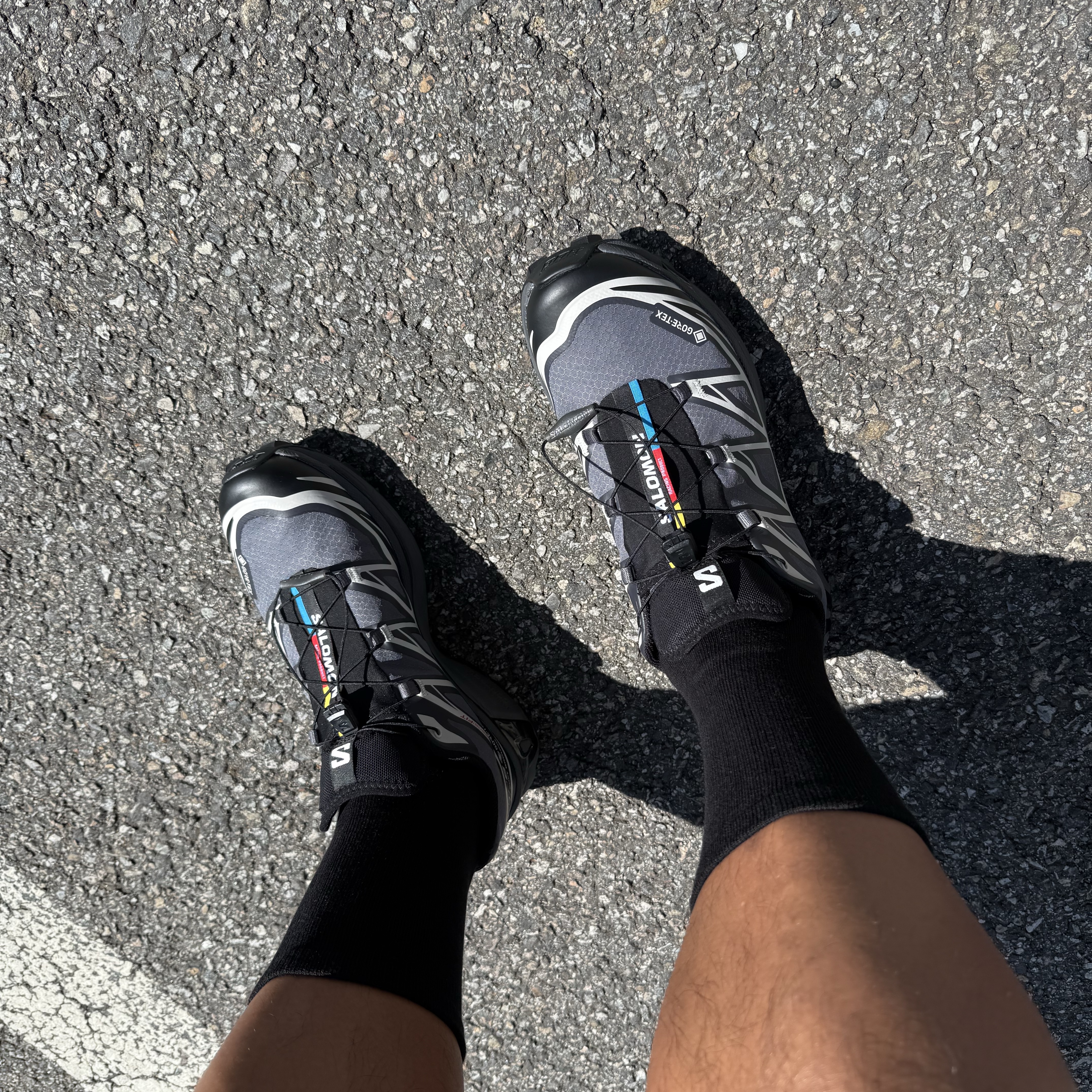 Salomon XT-6 Gore-Tex Black Ebony 착용 스타일 - 1