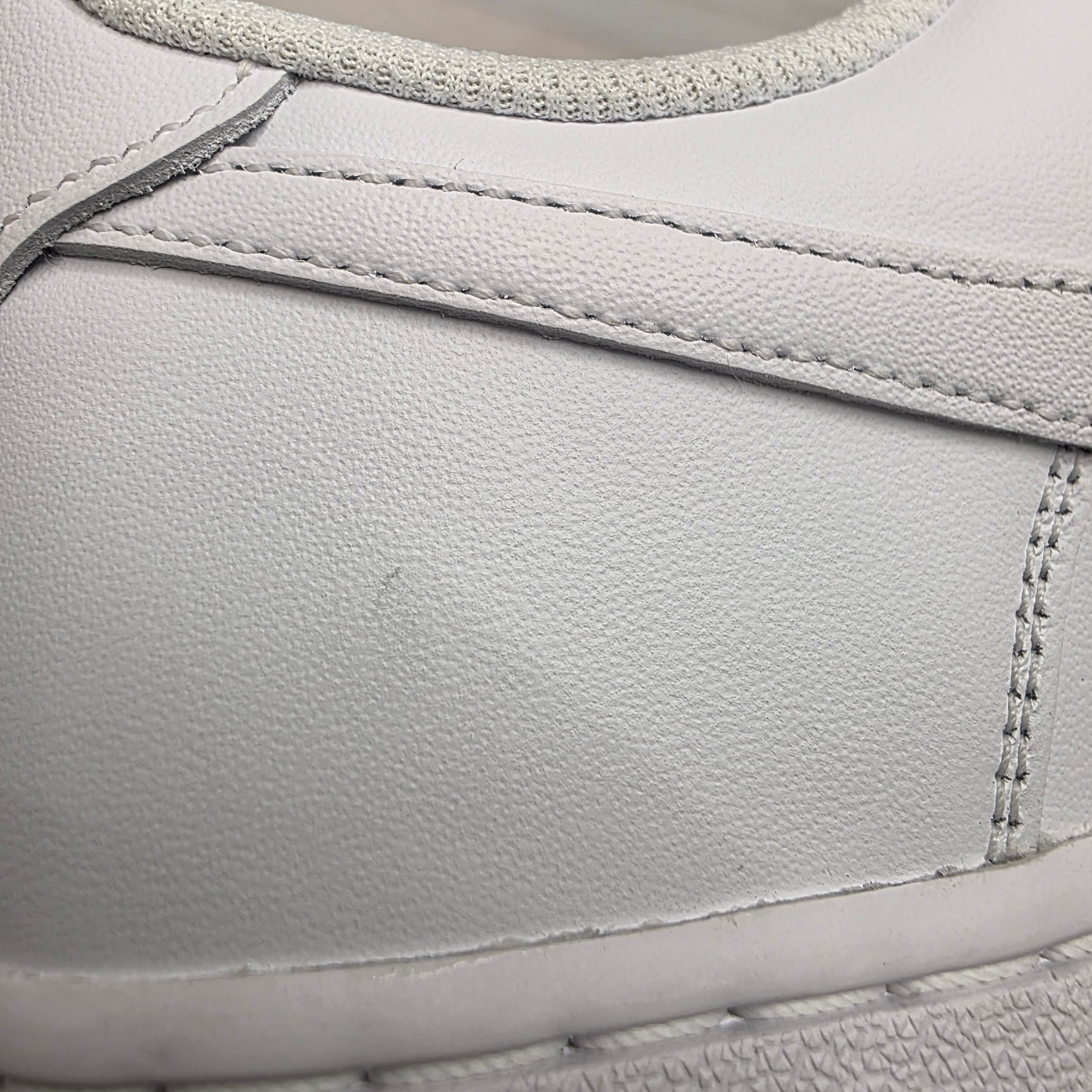 Nike Air Force 1 '07 Low White 착용 스타일 - 4