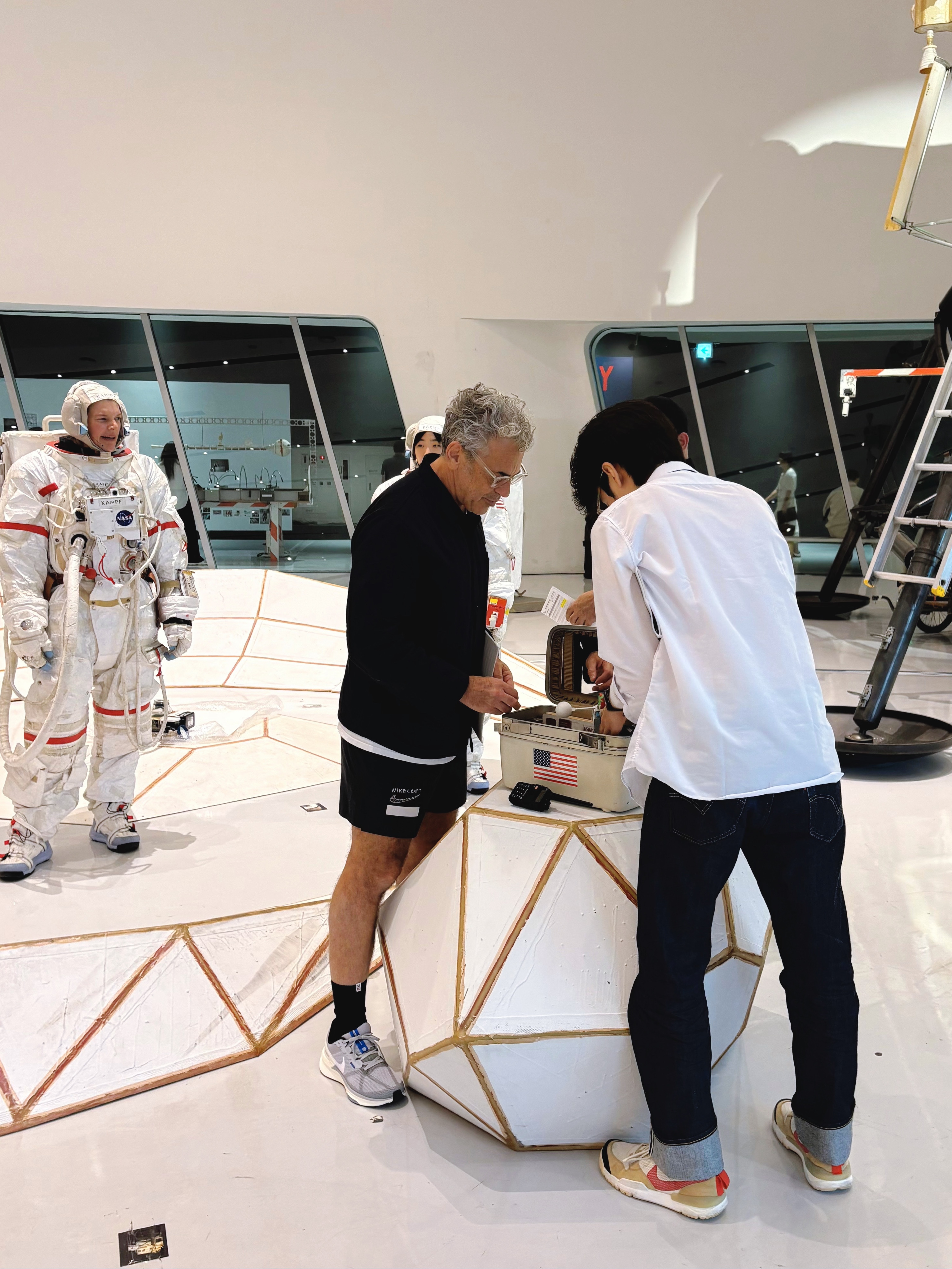Nike x Tom Sachs Mars Yard Shoe 1.0 Space Camp, Nike x Tom Sachs Mars Yard Overshoe 3.0 착용 스타일 - 2