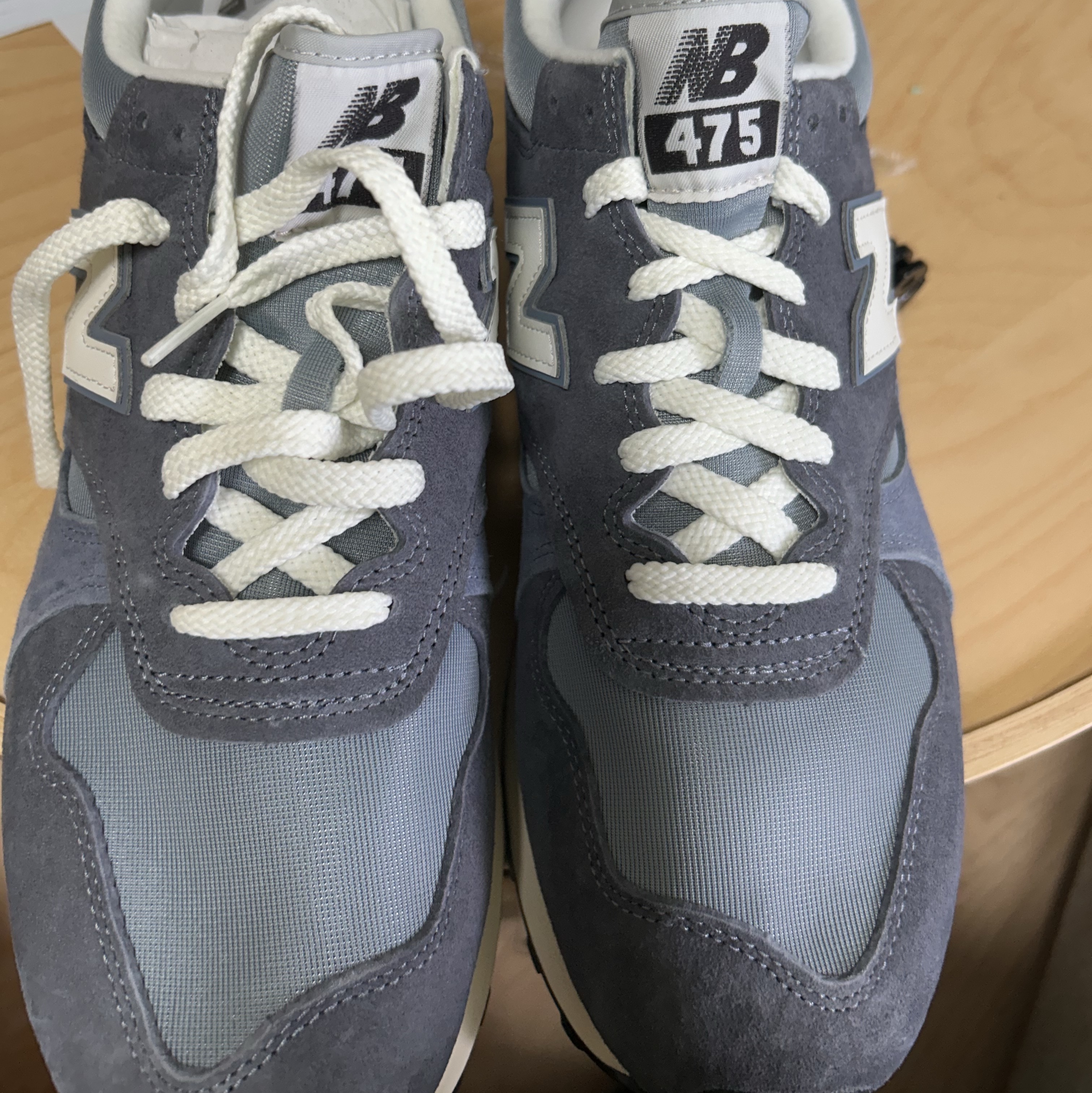 New Balance 475 Steel Dark Arctic Grey 착용 스타일
