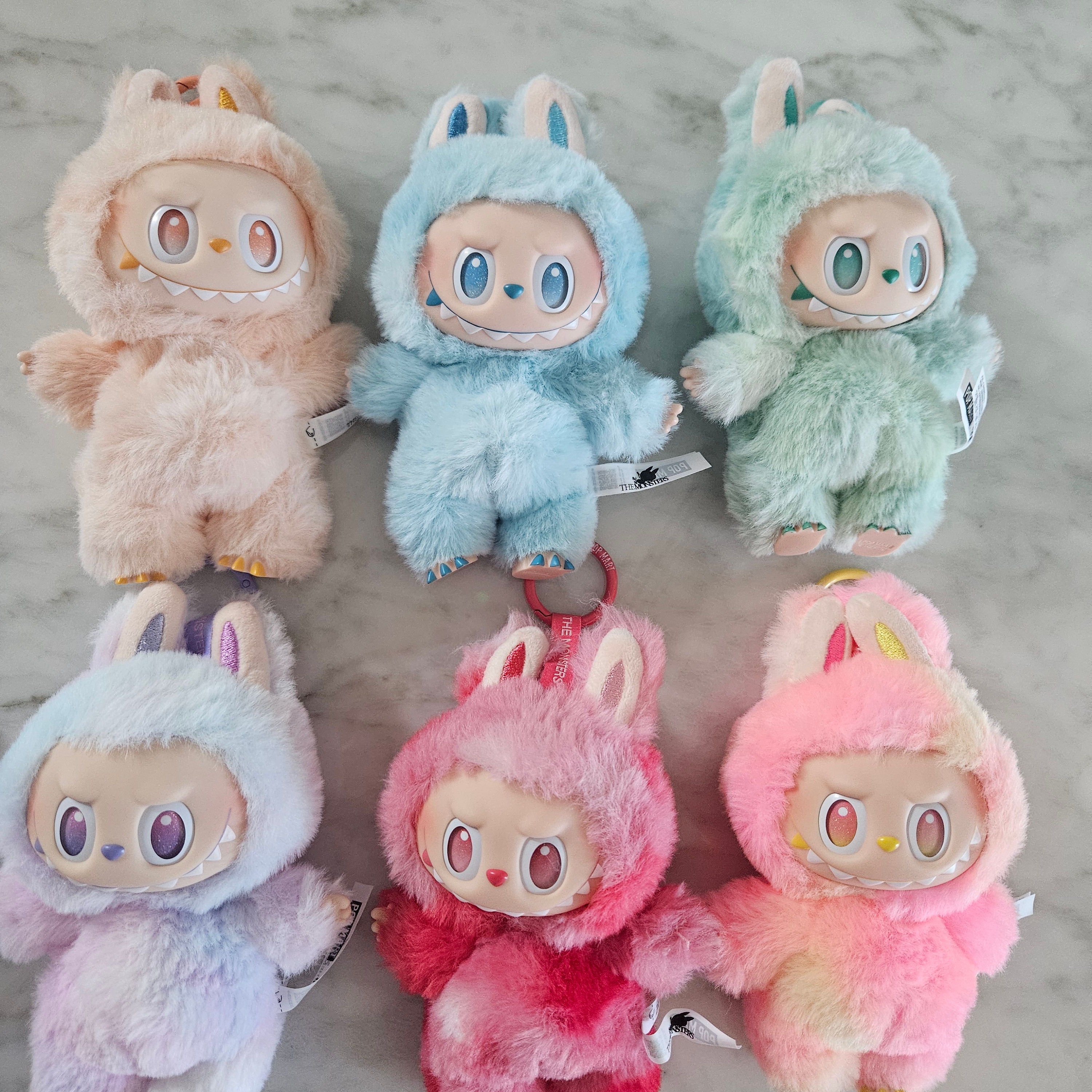 Pop Mart Labubu The Monsters Highlight Series Sealed Case (6 Blind Boxes) 착용 스타일 - 1