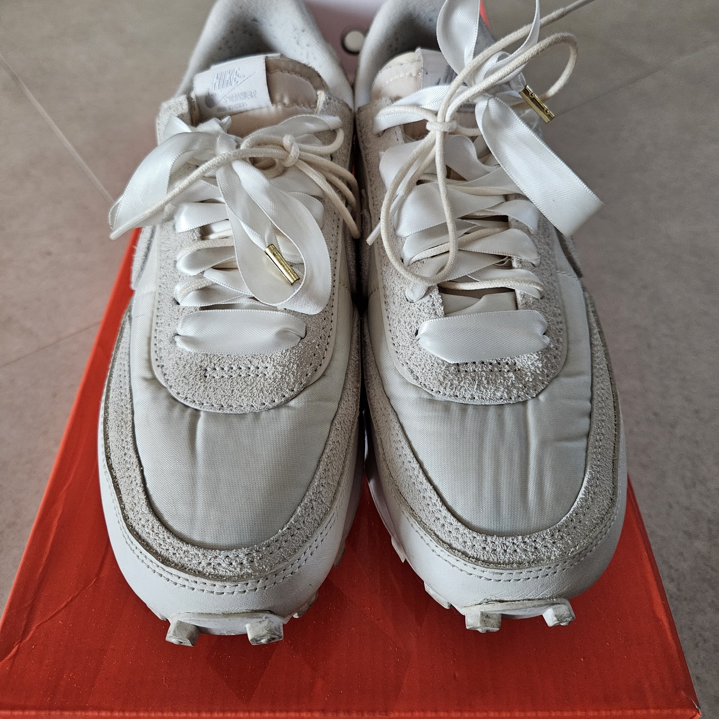 Nike x Sacai LDWaffle White Nylon 착용 스타일 - 1