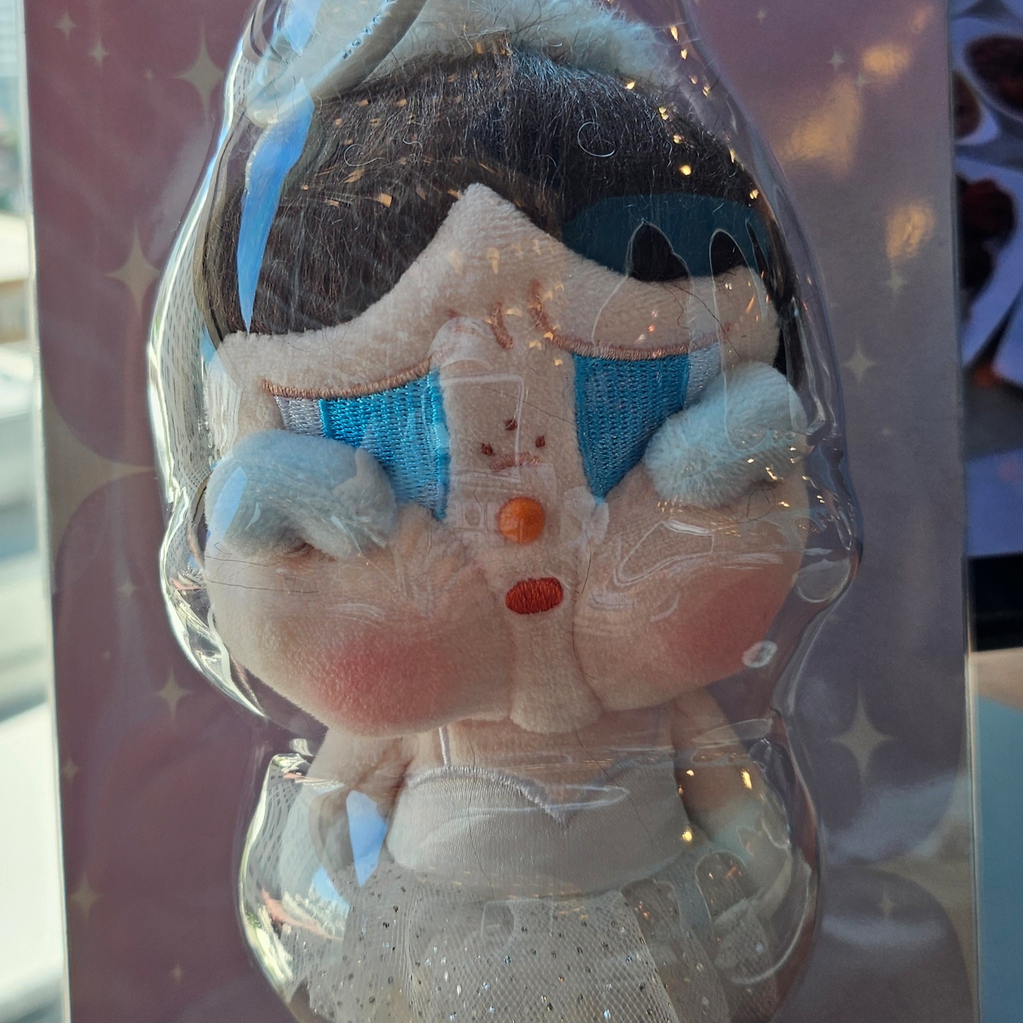 Pop Mart Crybaby Shiny Shiny Series Plush Pedant Blister Pack 착용 스타일