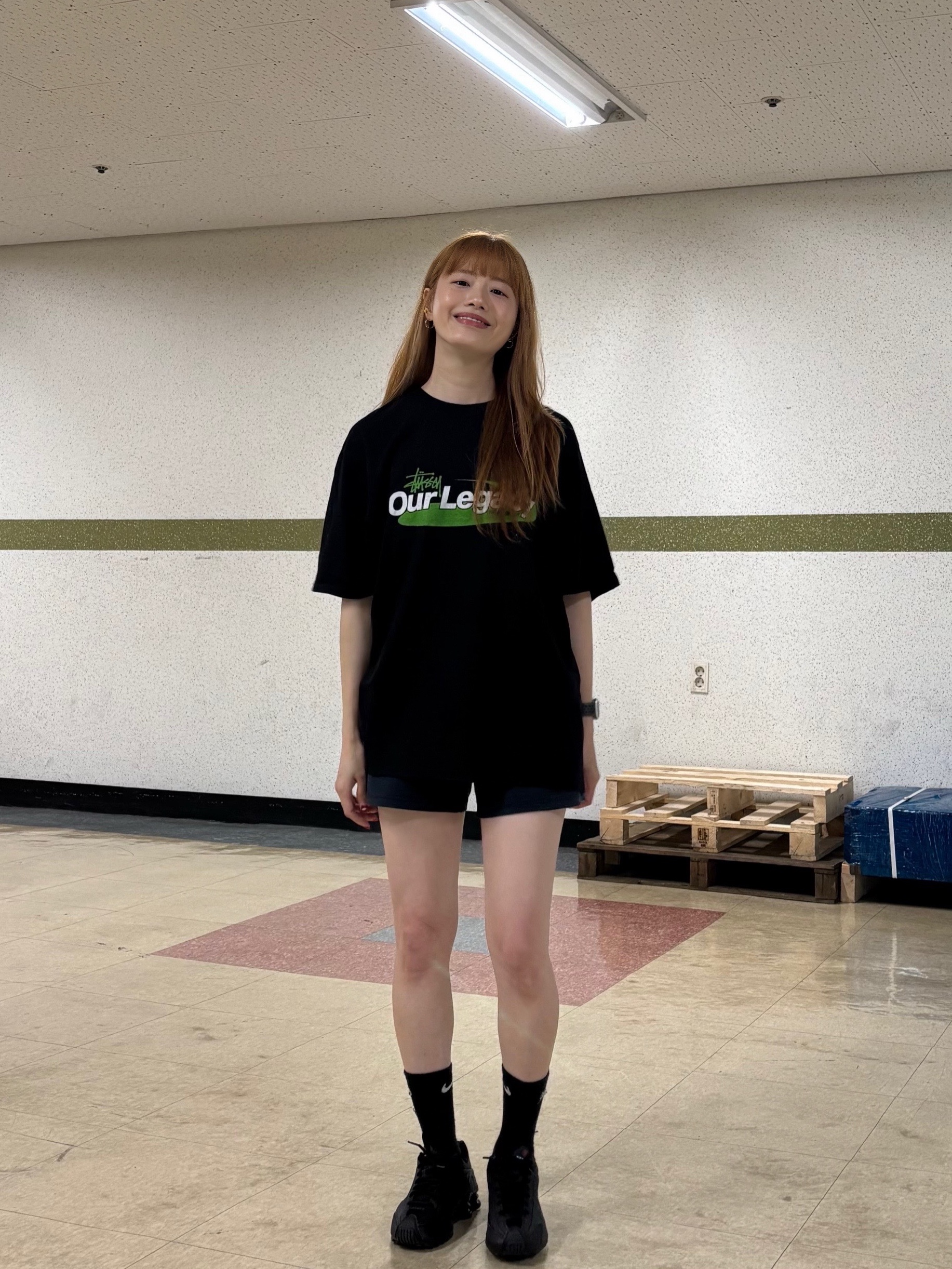 Stussy x Our Legacy Work Shop Swirl Pigment Dyed T-Shirt Black, (W) Nike Shox R4 Black 착용 스타일 - 2