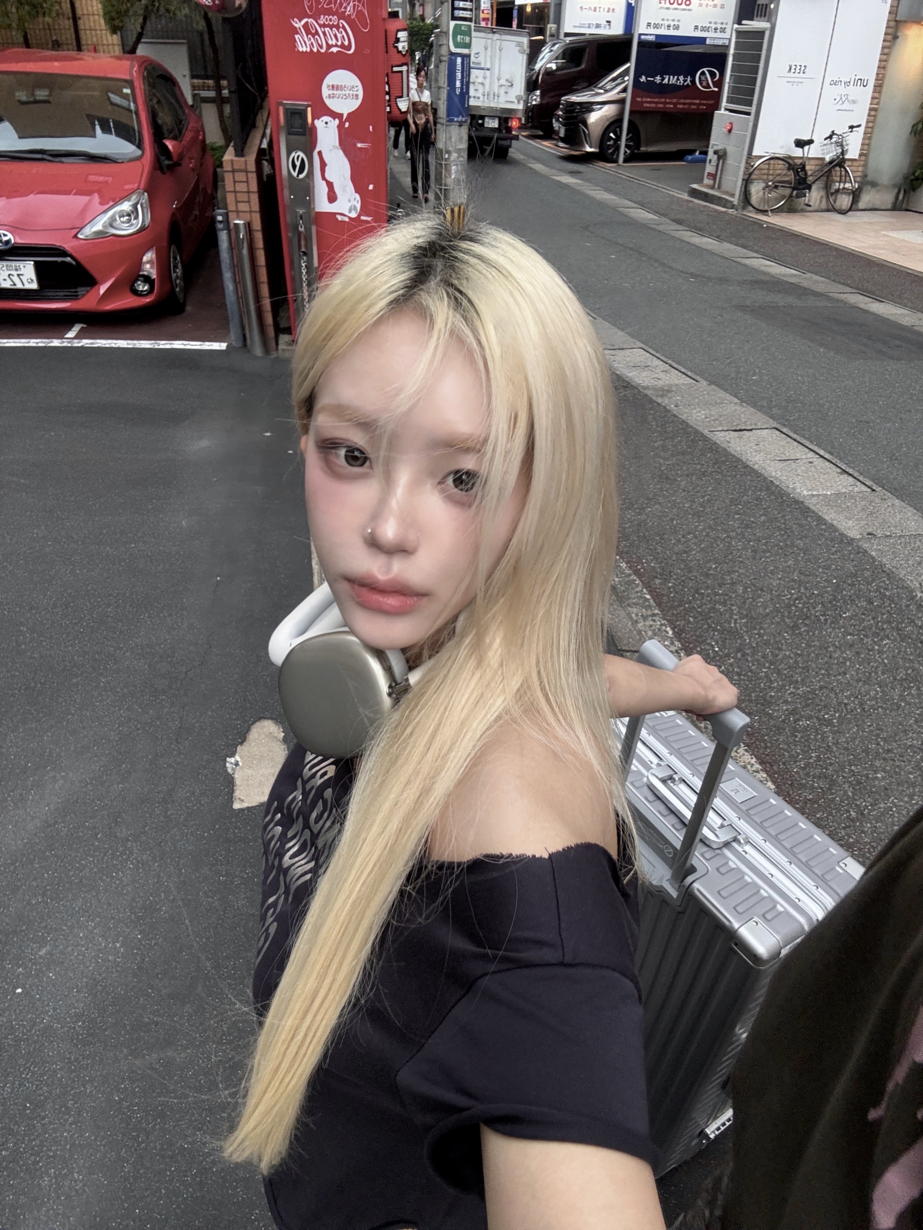 Apple AirPods Max Lightning Silver (Korean Ver.) 착용 스타일