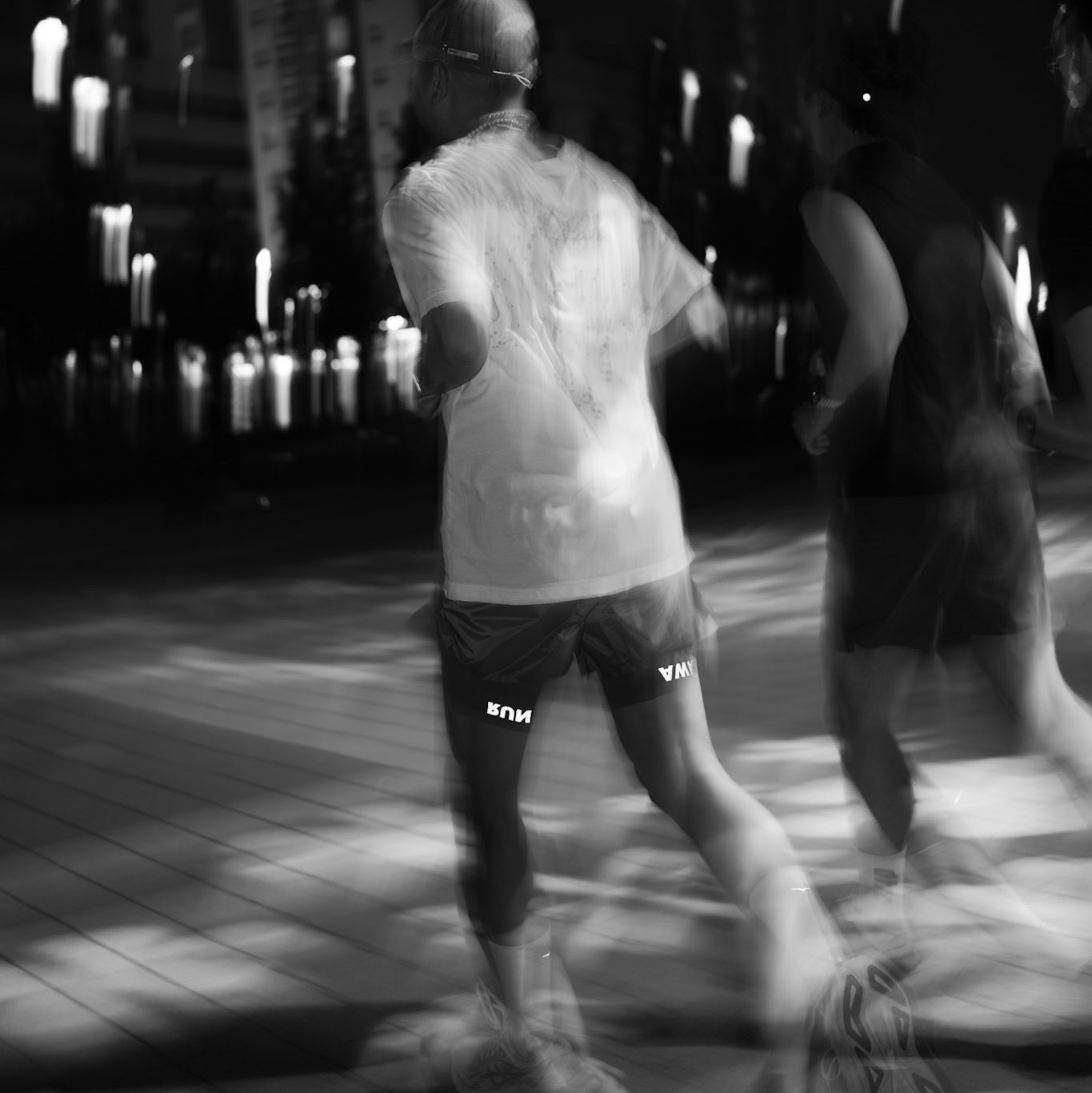 Asics Superblast 2 Lake Grey White Sage, Satisfy Justice Coffeethermal Half Tights Black 착용 스타일 - 10