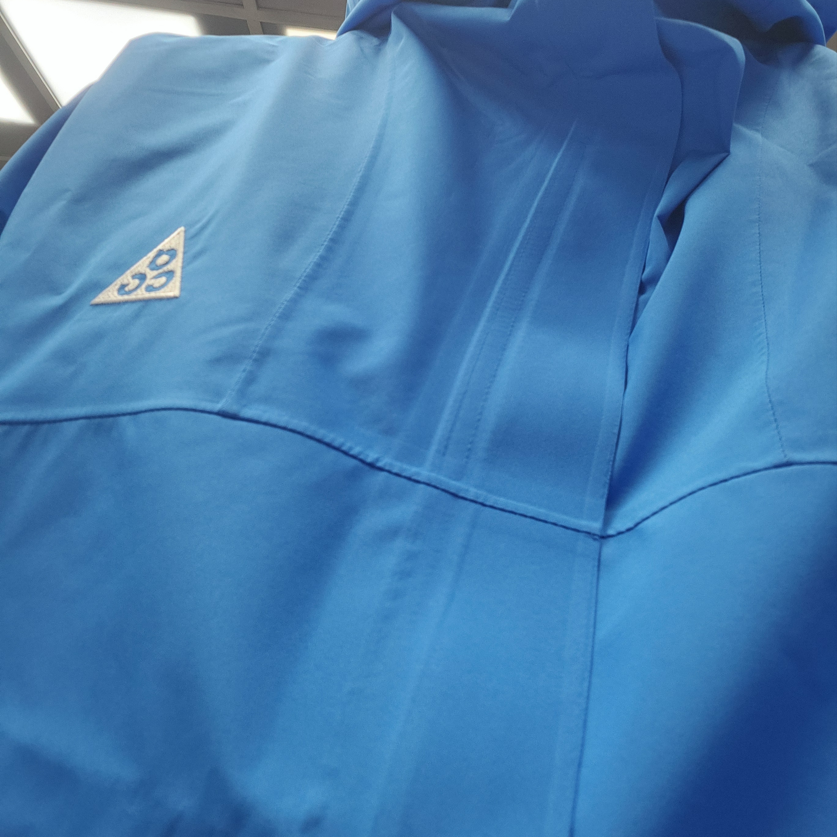 Nike ACG Storm-Fit ADV Cascade Rains Full Zip Jacket Light Photo Blue Summit White - Asia 착용 스타일 - 3
