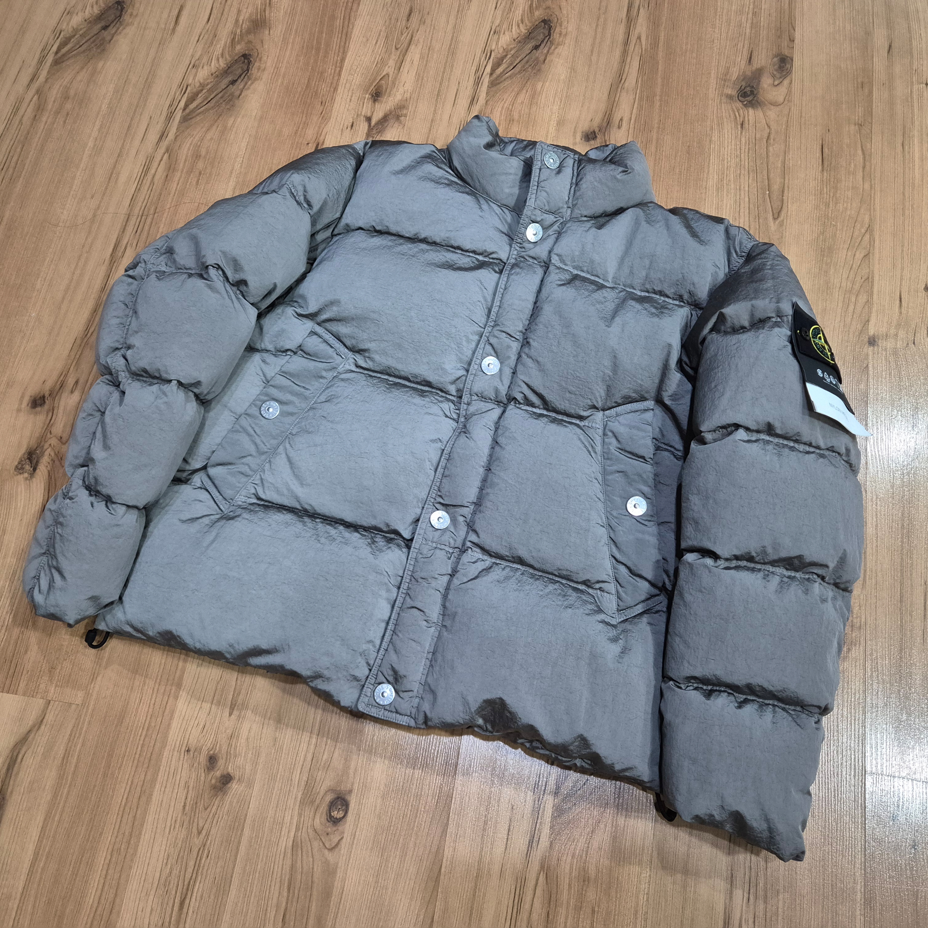 Stone Island 4100124 Nylon Metal In Econyl Down Jacket with Anti Drop and Snap Pockets Sky Blue - 25FW 착용 스타일 - 3