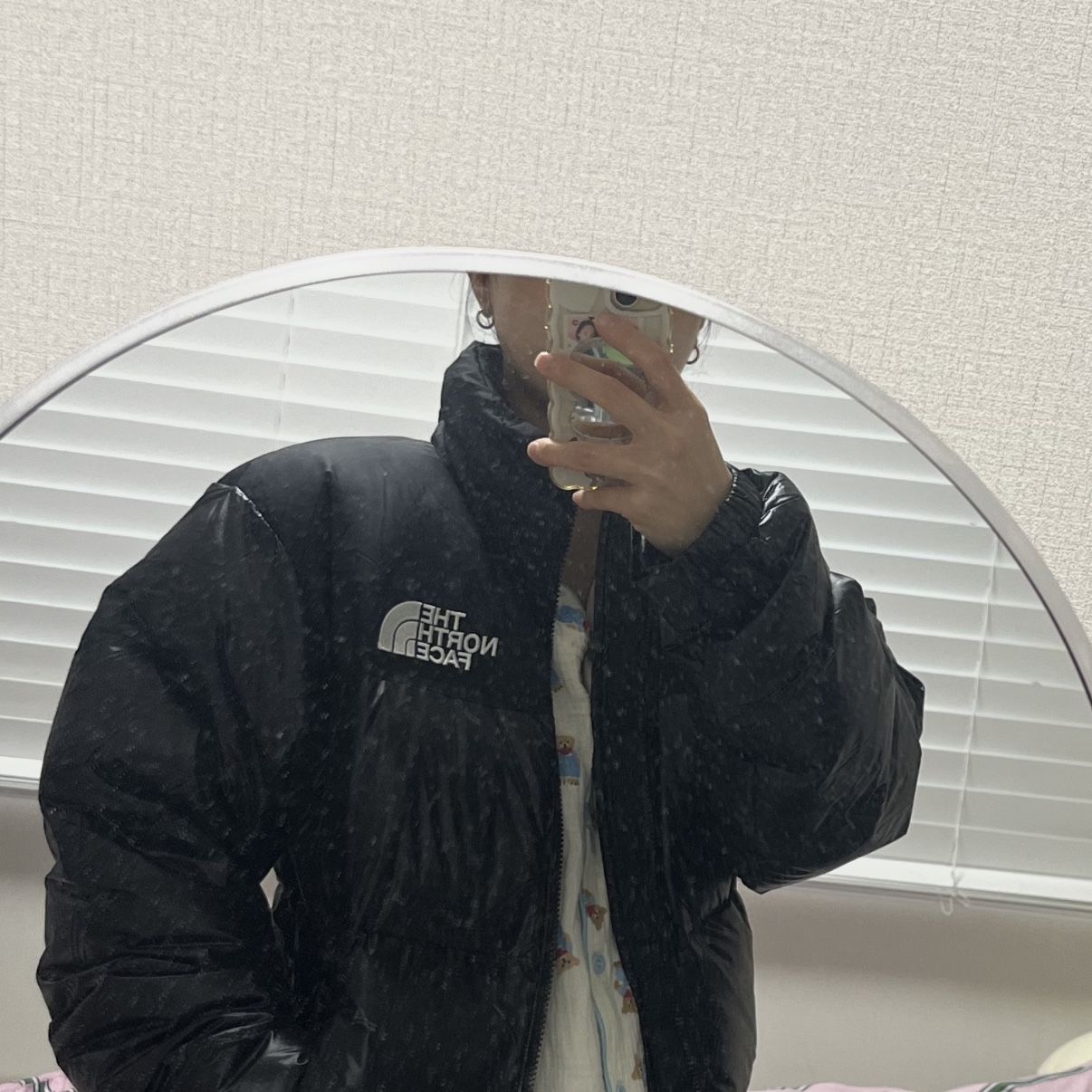 The North Face 1996 Eco Nuptse Jacket Real Black 착용 스타일 - 2