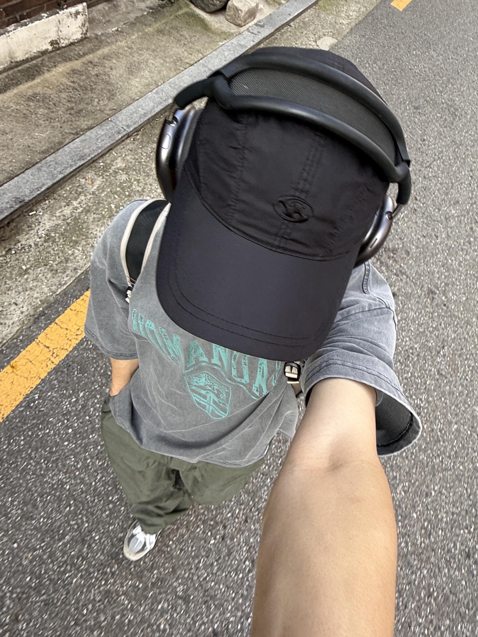 New Balance 992 Made in USA Grey - D Standard, Uniqlo C Wide Parachute Pants Olive - KR 착용 스타일 - 4