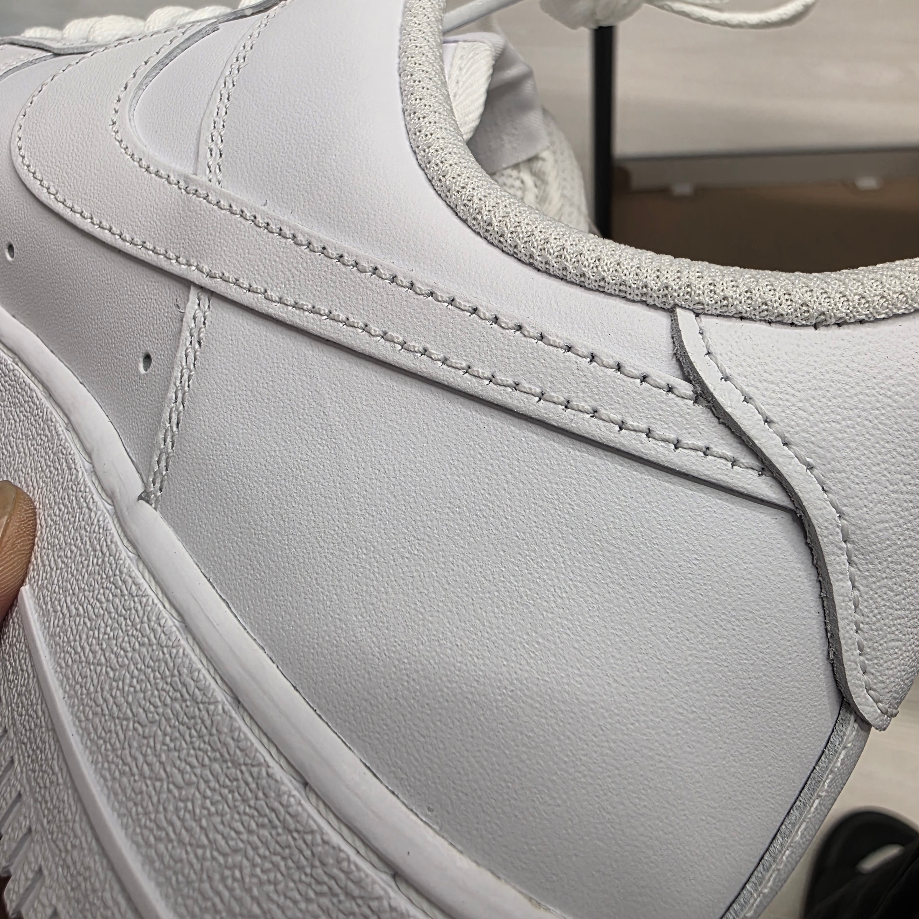 Nike Air Force 1 '07 Low White 착용 스타일 - 2