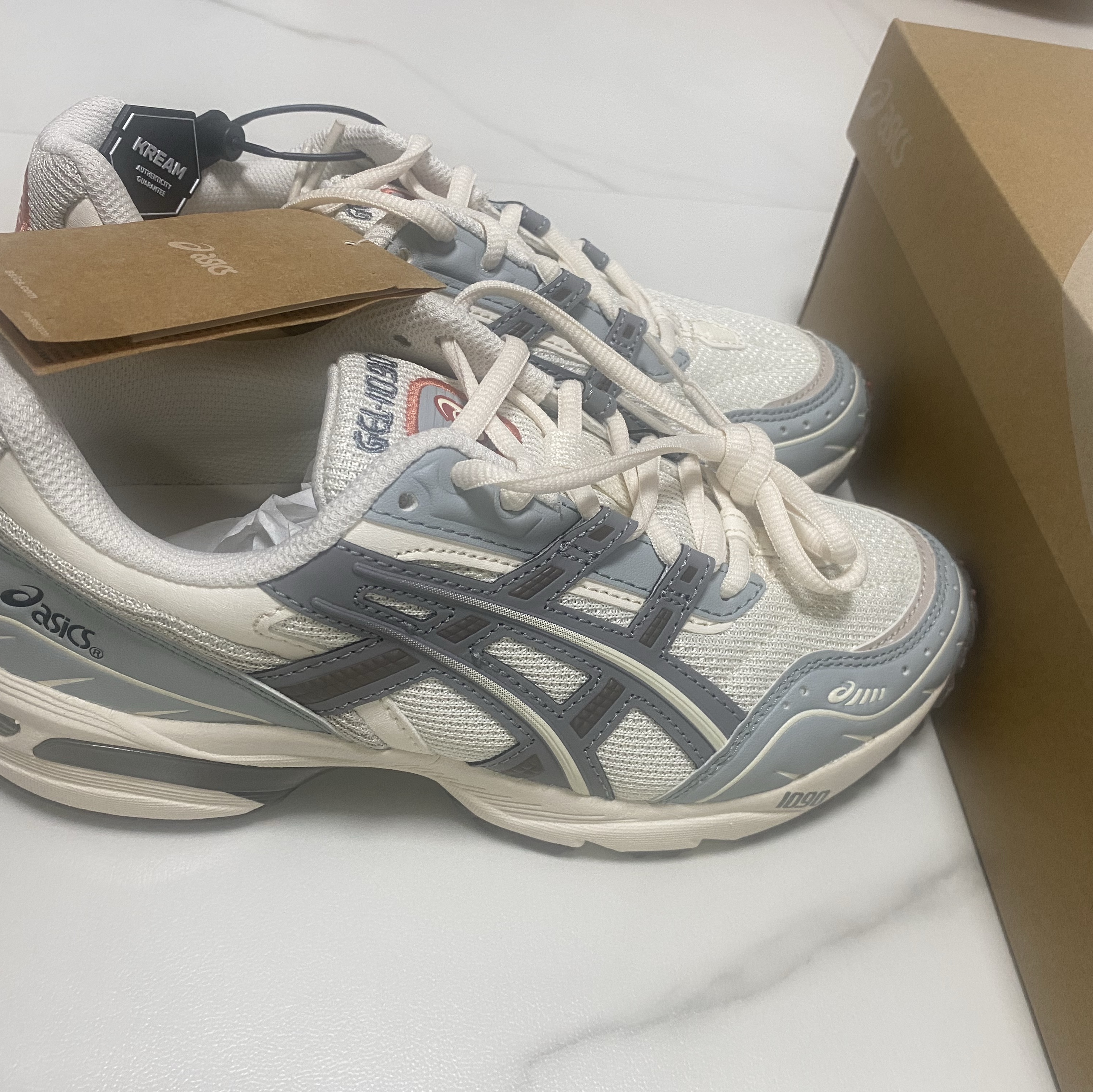 Asics Gel-1090 Blue Grey 착용 스타일
