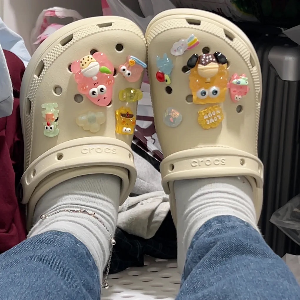 (W) Crocs Classic Platform Clog Bone 착용 스타일