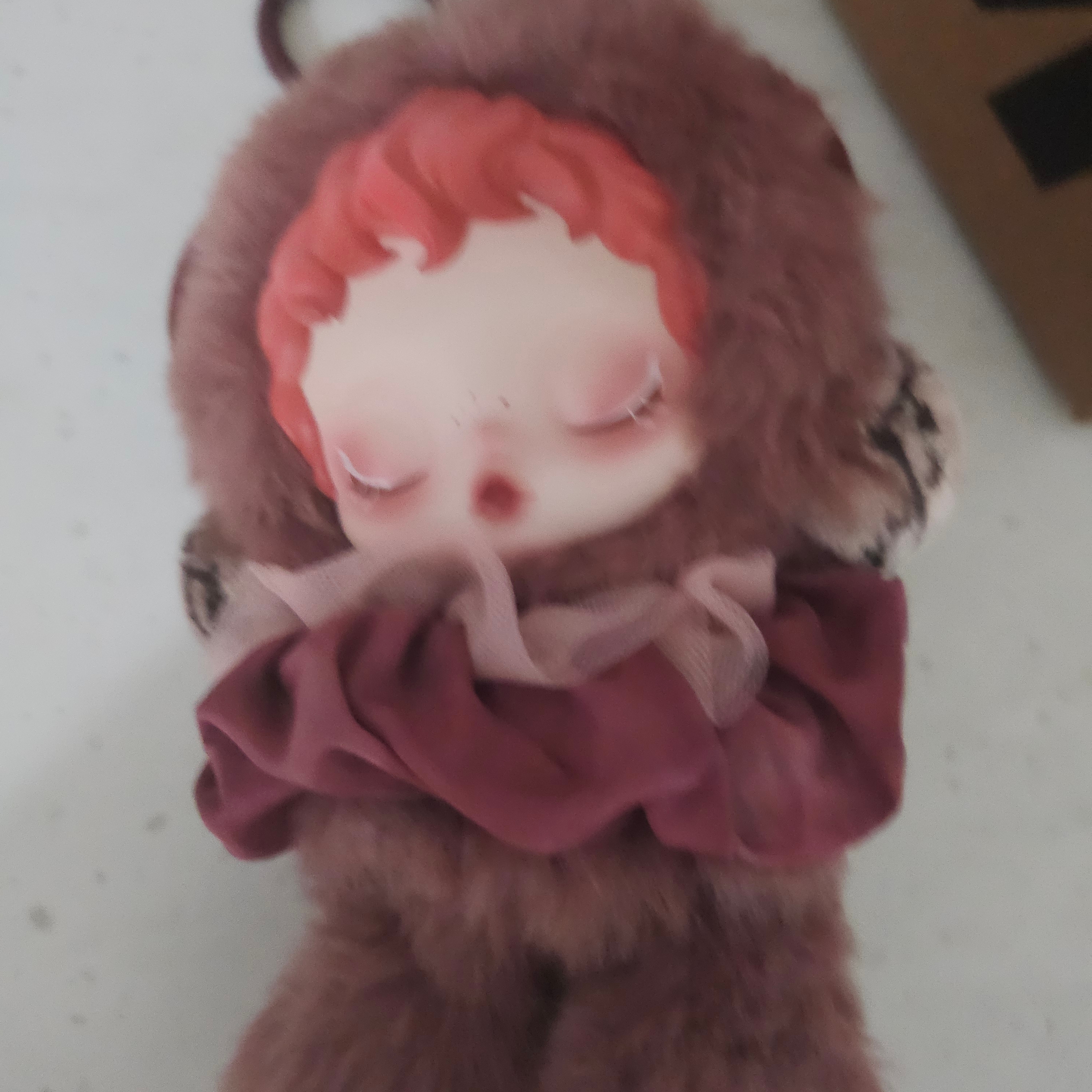 Pop Mart Skullpanda L’Impressionnisme Series Plush Doll (1 Blind Box) 착용 스타일